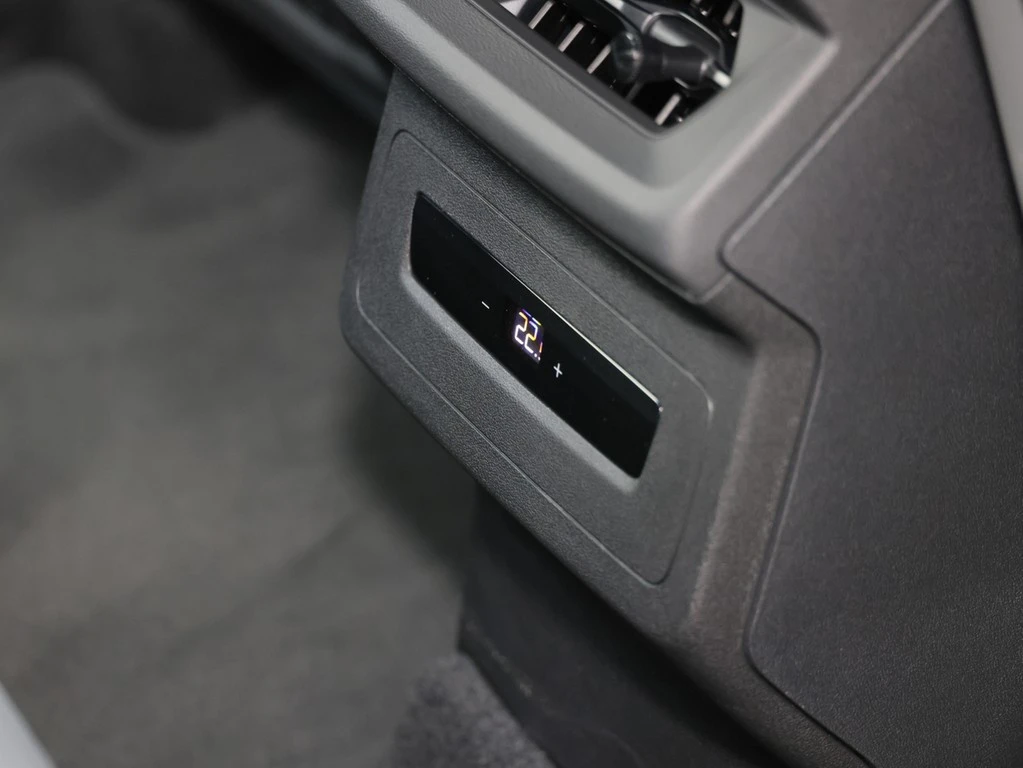 Audi SQ6 e-tron quattro