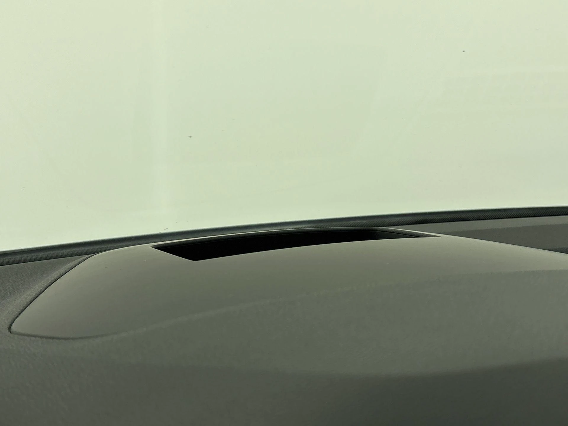 Volkswagen-Golf-image-19