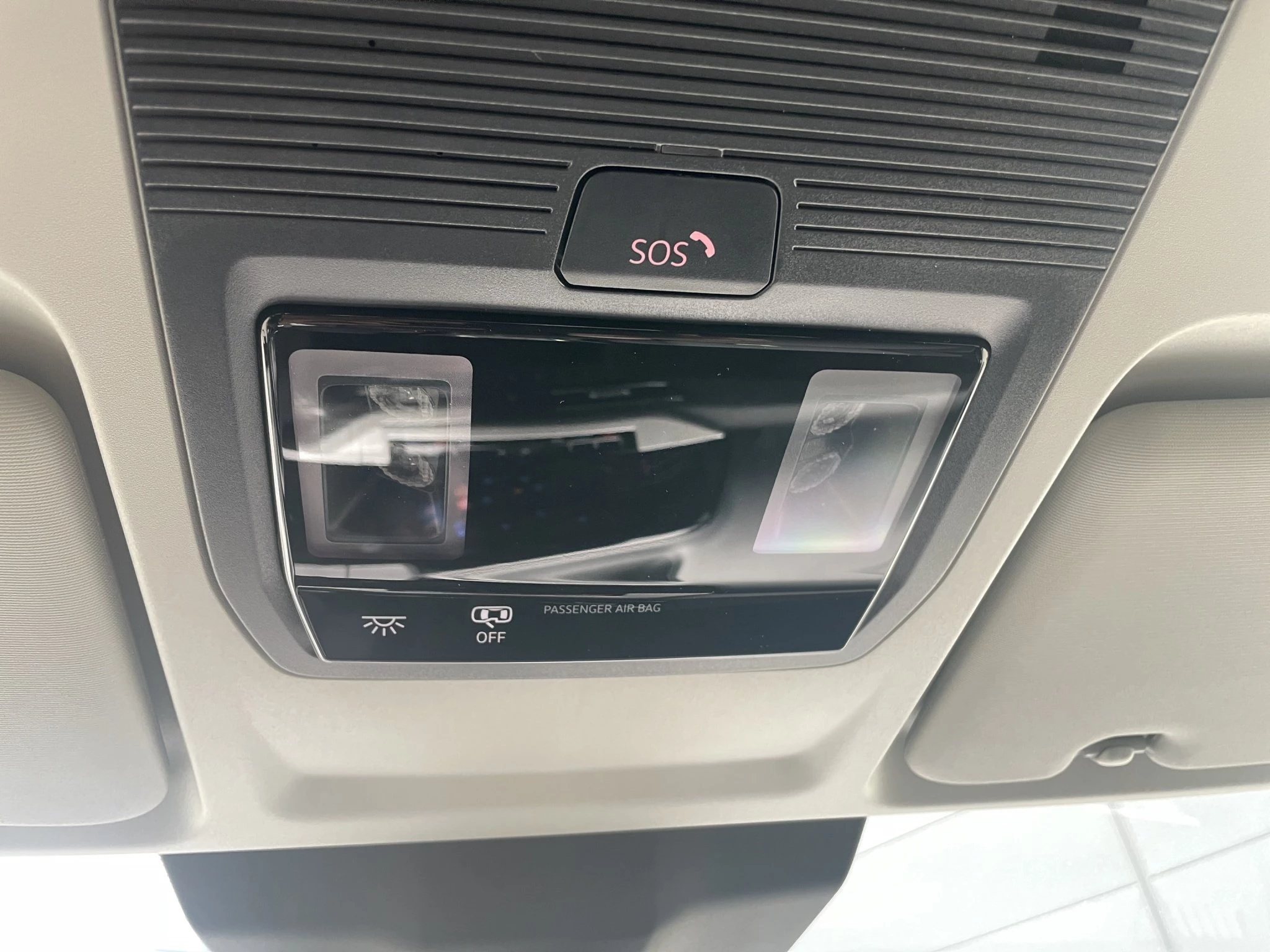 Ford Tourneo Connect Titanium Langer Radstand (L2). Grand 1.5 l EcoBoost PHEV. 6-Gang-Automatikgetriebe.