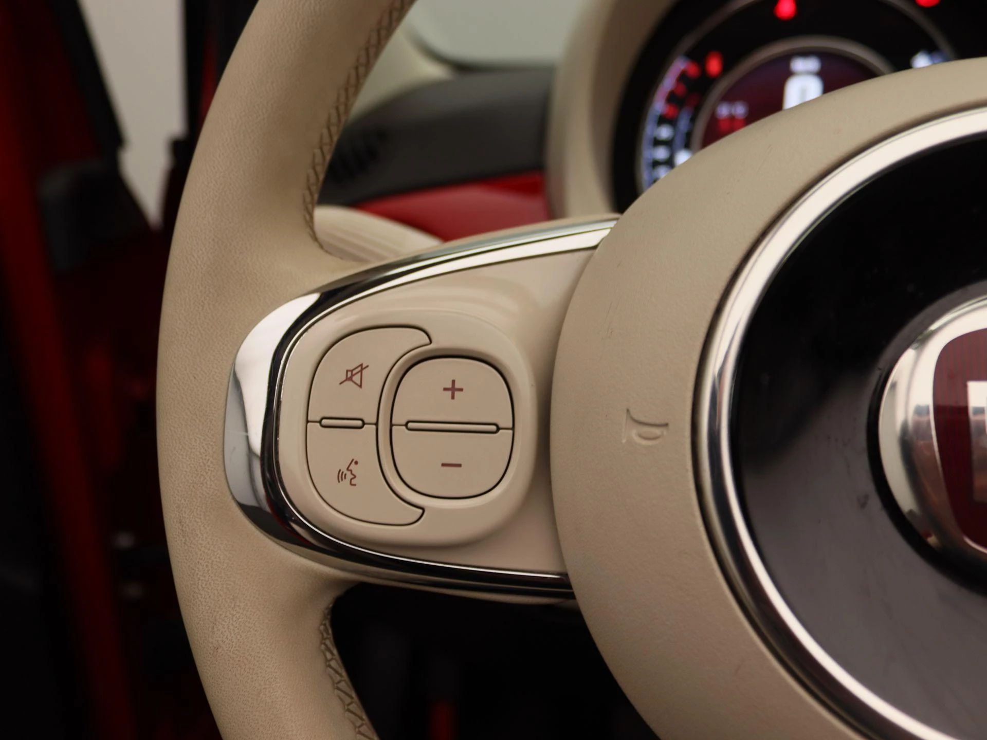 Fiat-500C-image-18