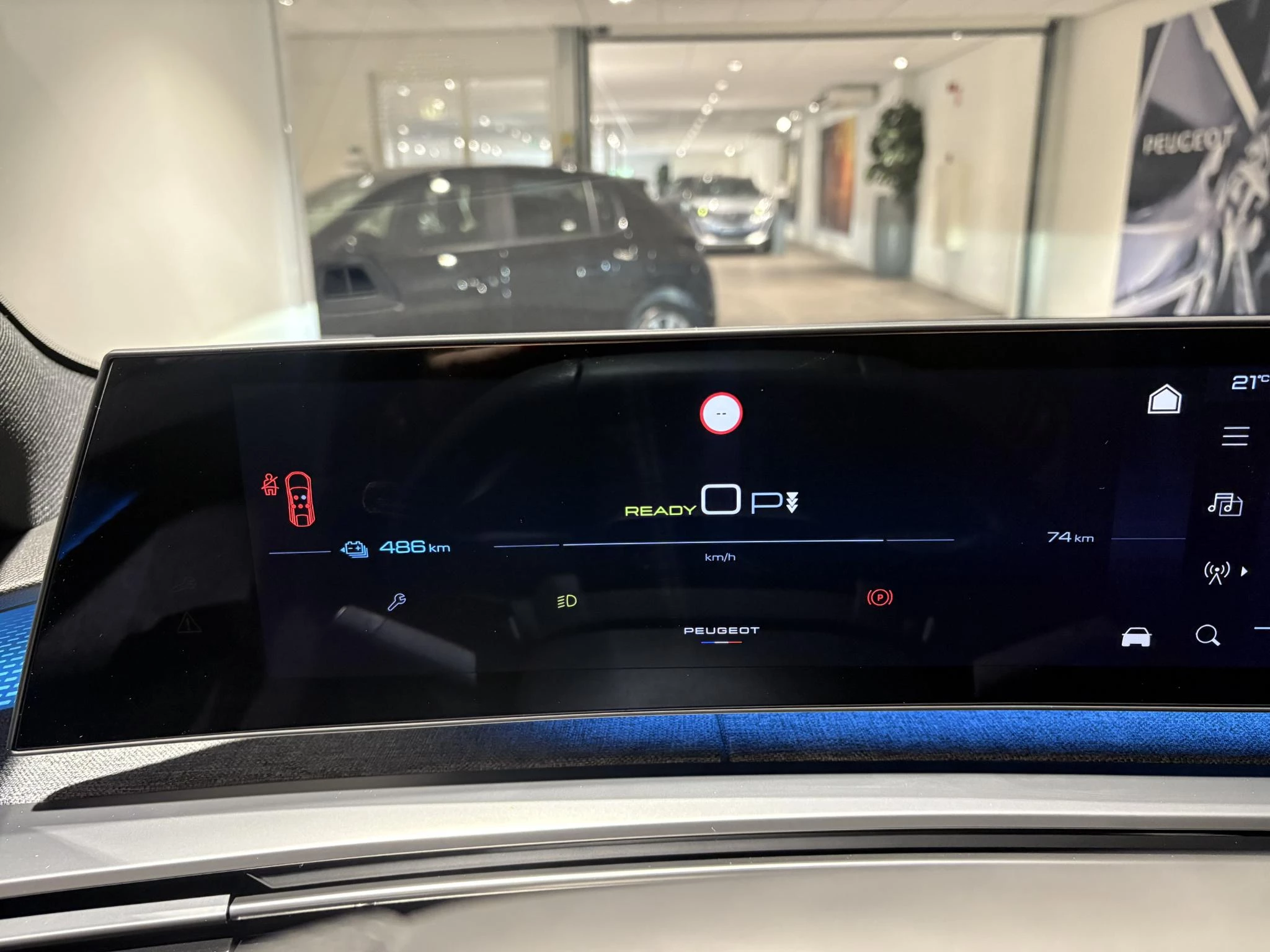 Peugeot-e-3008-image-10