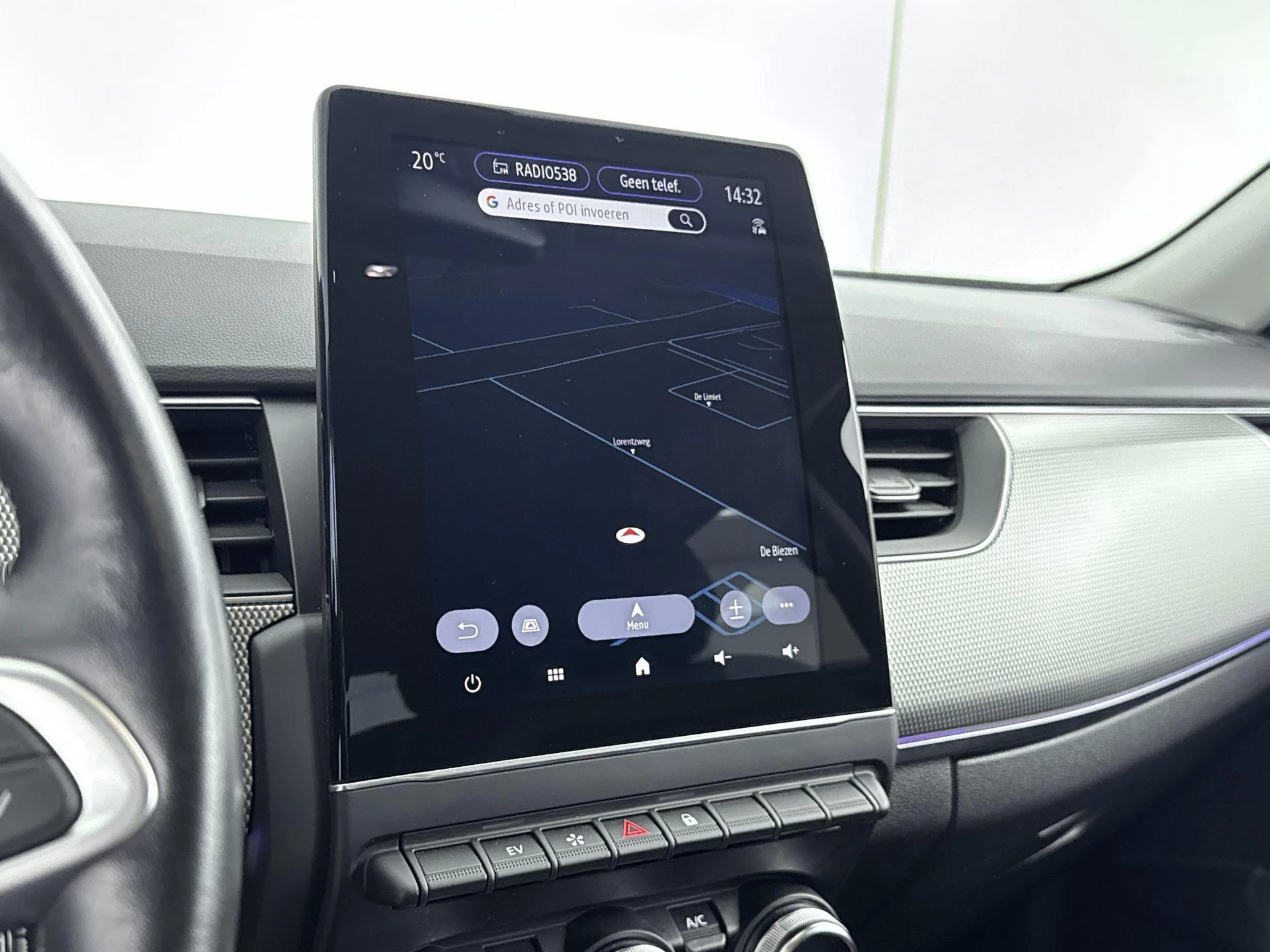 Renault-Arkana-image-14