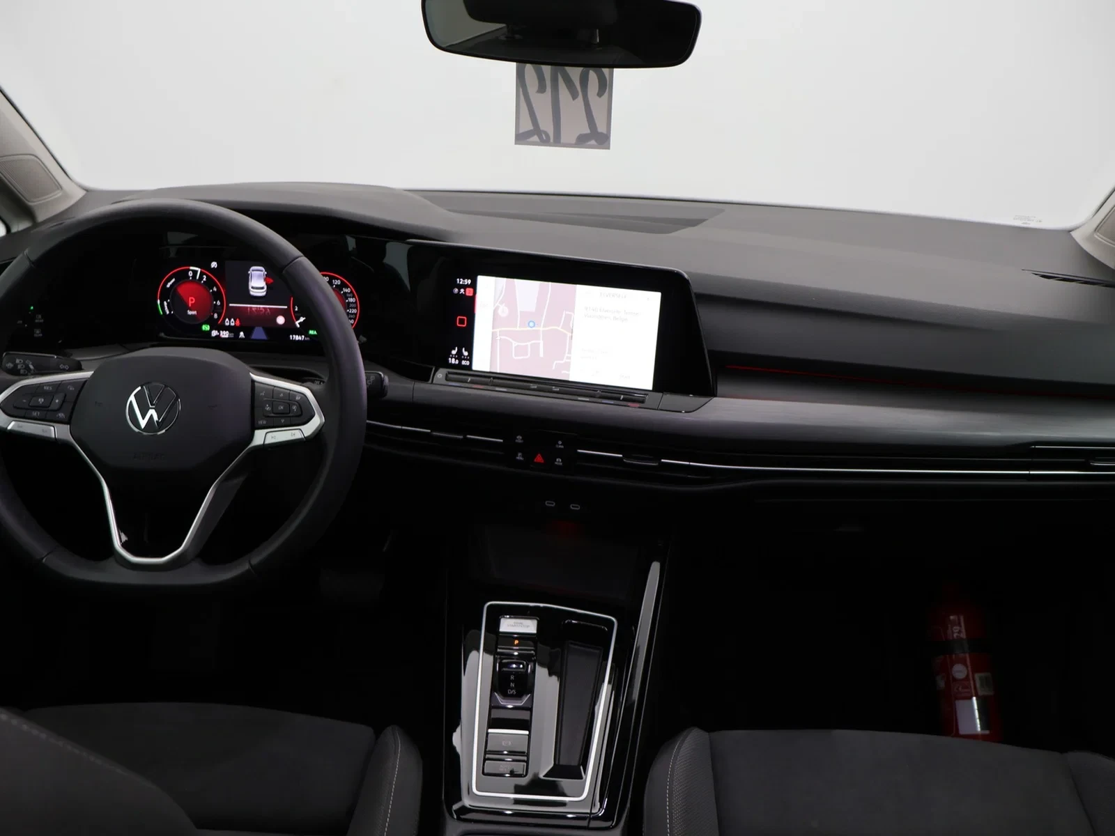 Volkswagen Golf VIII eHybrid (PHEV) Golf Style Business Premium 1.4TSI eHybrid PHEV 204PK *AUTOMAAT*PANODAK*ALCANTARA*CAMERA*PDC*ACC*NAV