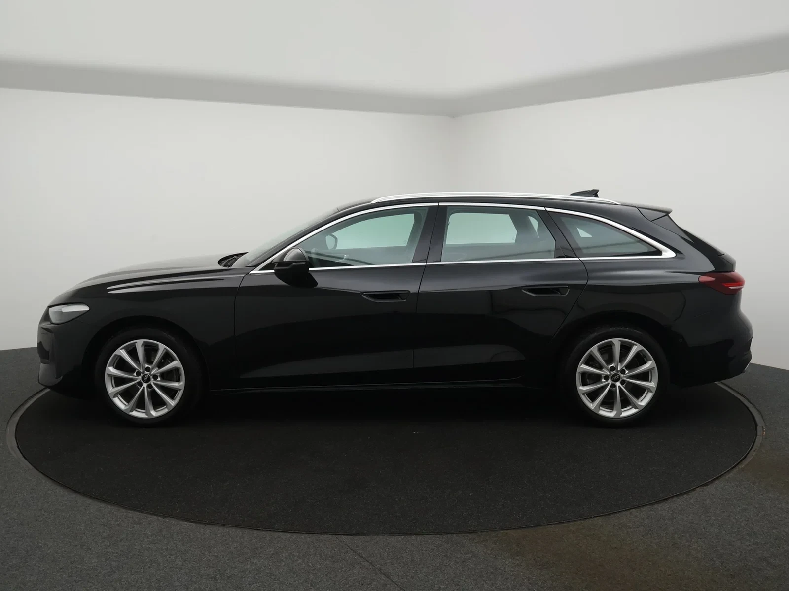 Audi A5 Avant 2.0TFSI Advanced 150PK *AUTOMAAT*LEDER*CAMERA*PDC*ACC*VIRTUAL COCKPIT*APP-CONNECT*...*