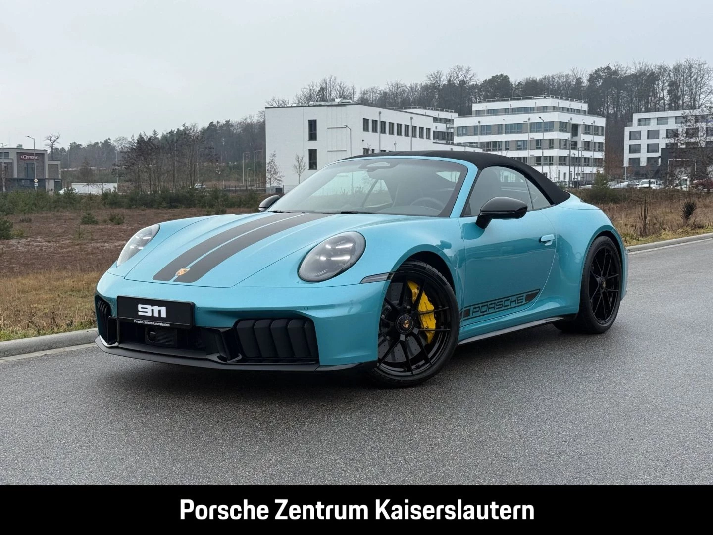 Porsche 911 992 Carrera 4 GTS Cabriolet Liftsystem-VA carrera