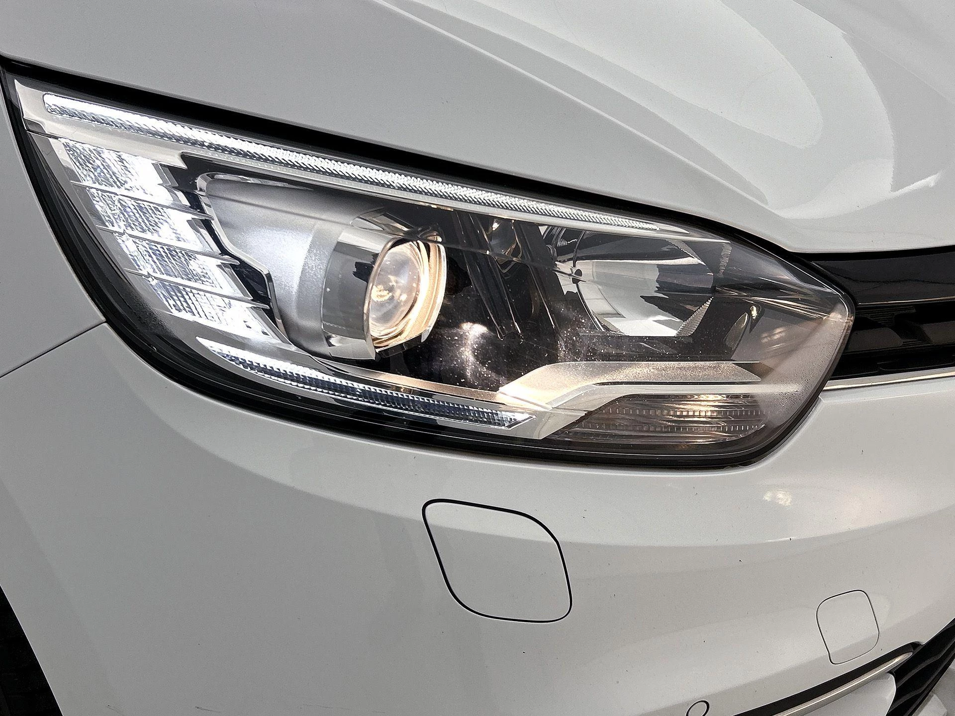 Renault-Grand Scénic-image-26