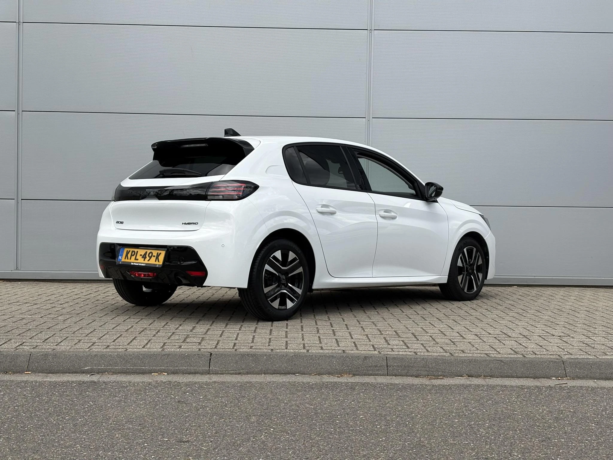 Peugeot-208-image-5