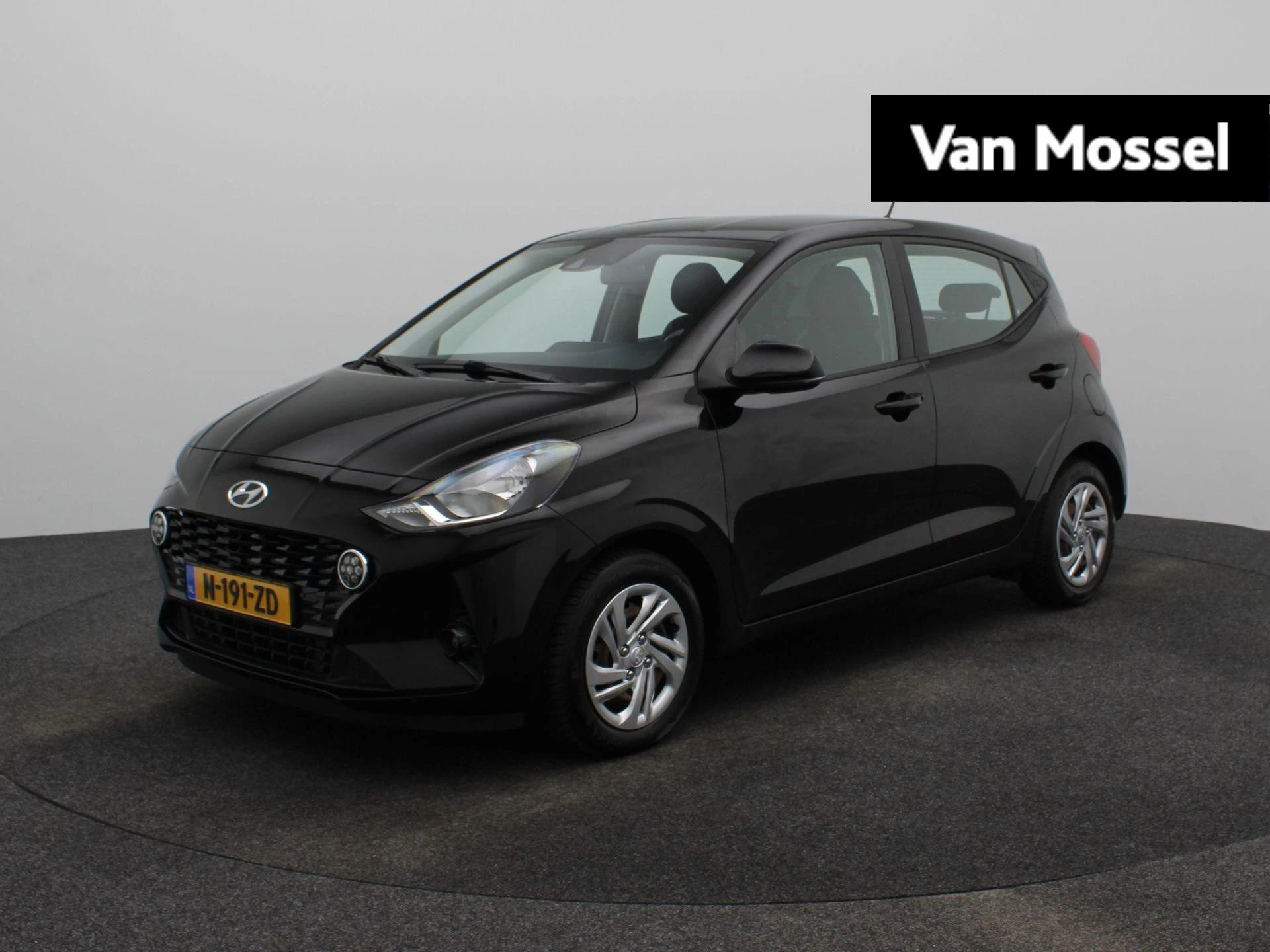 Hyundai-i10-image-0