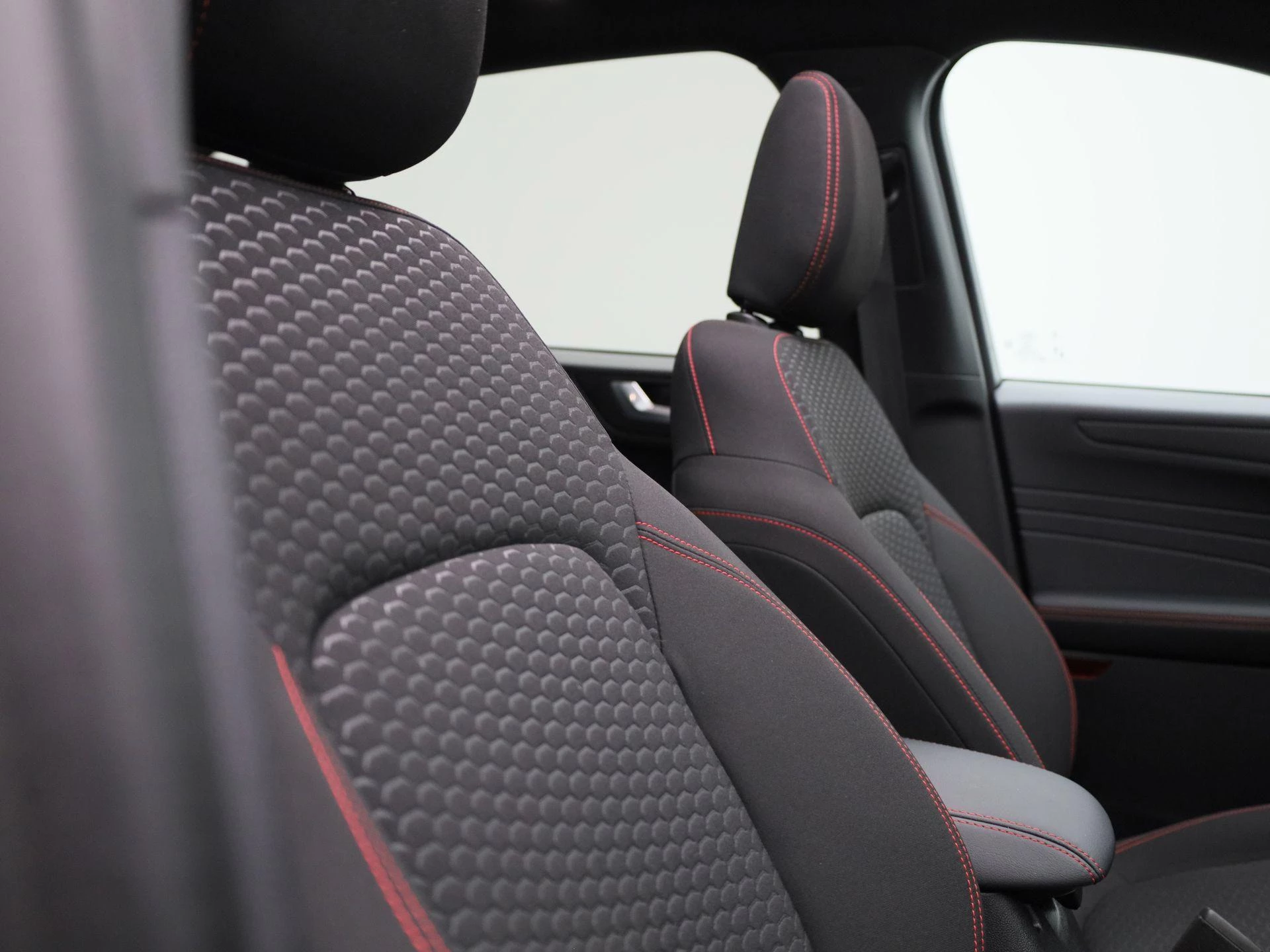 Ford-Kuga-image-34