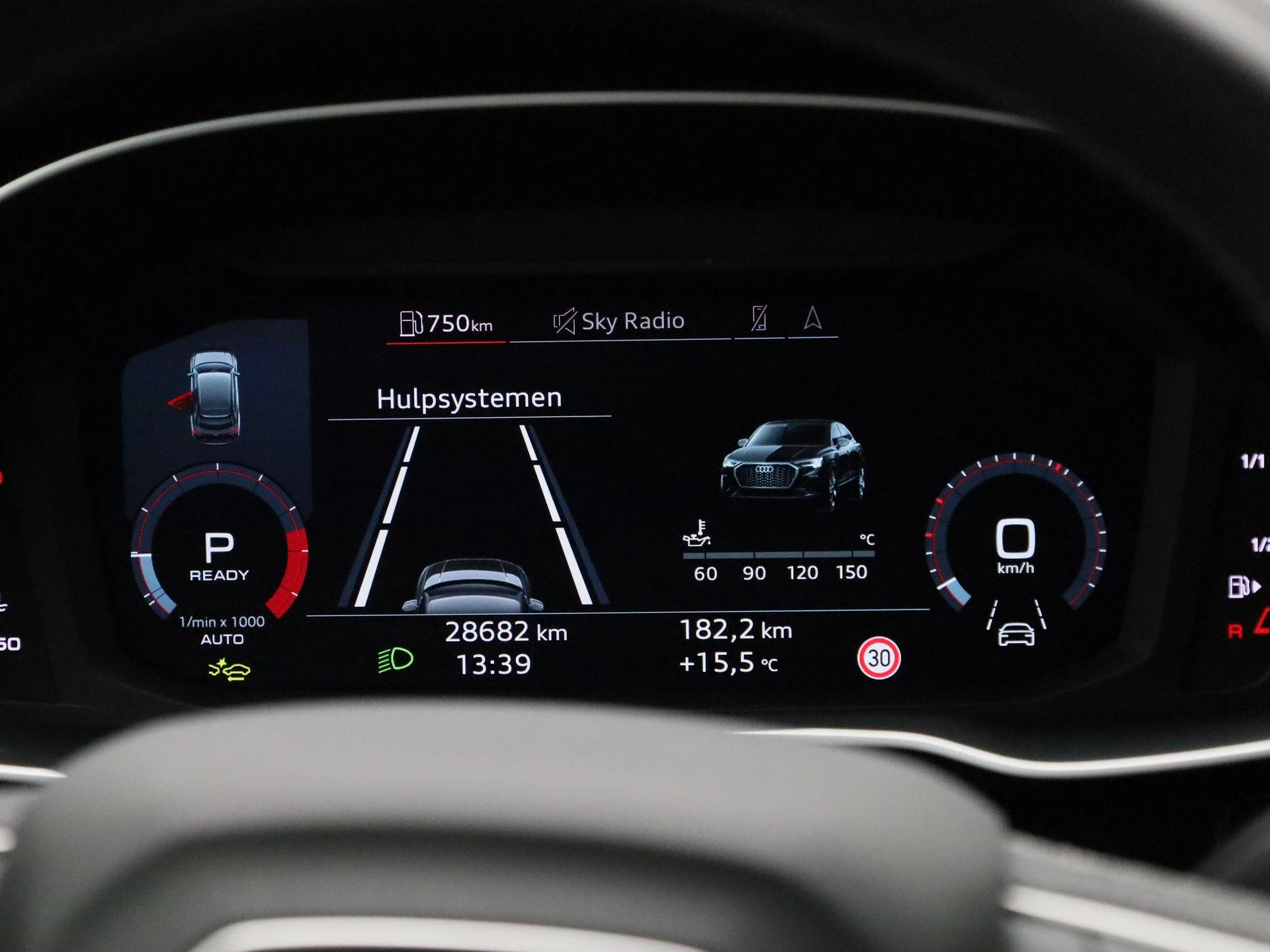 Audi-Q3-image-8