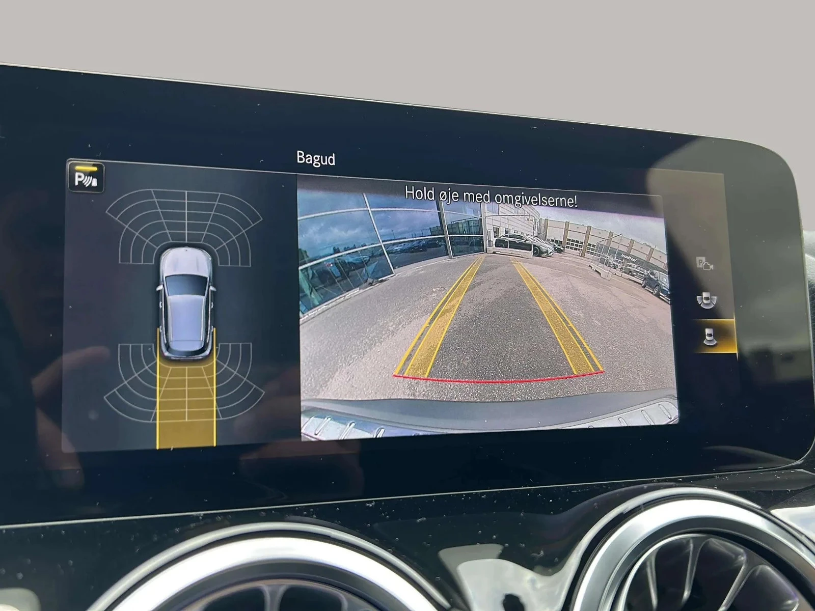 Mercedes-Benz-EQA-image-18