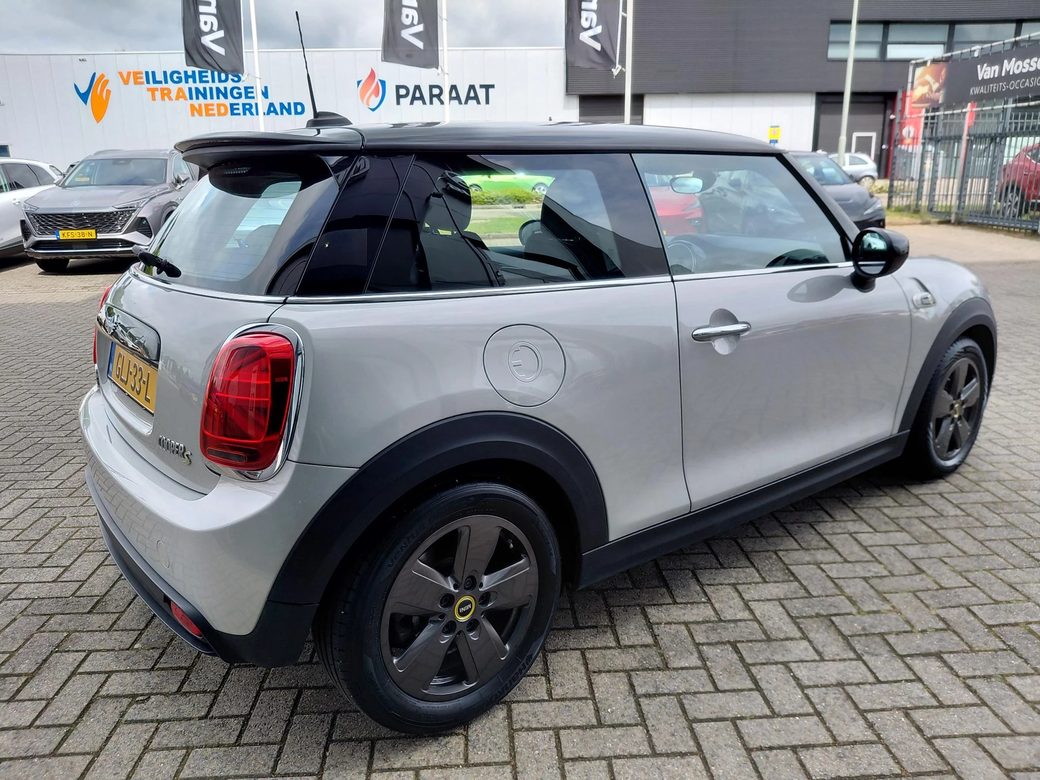 MINI-Electric-image-6