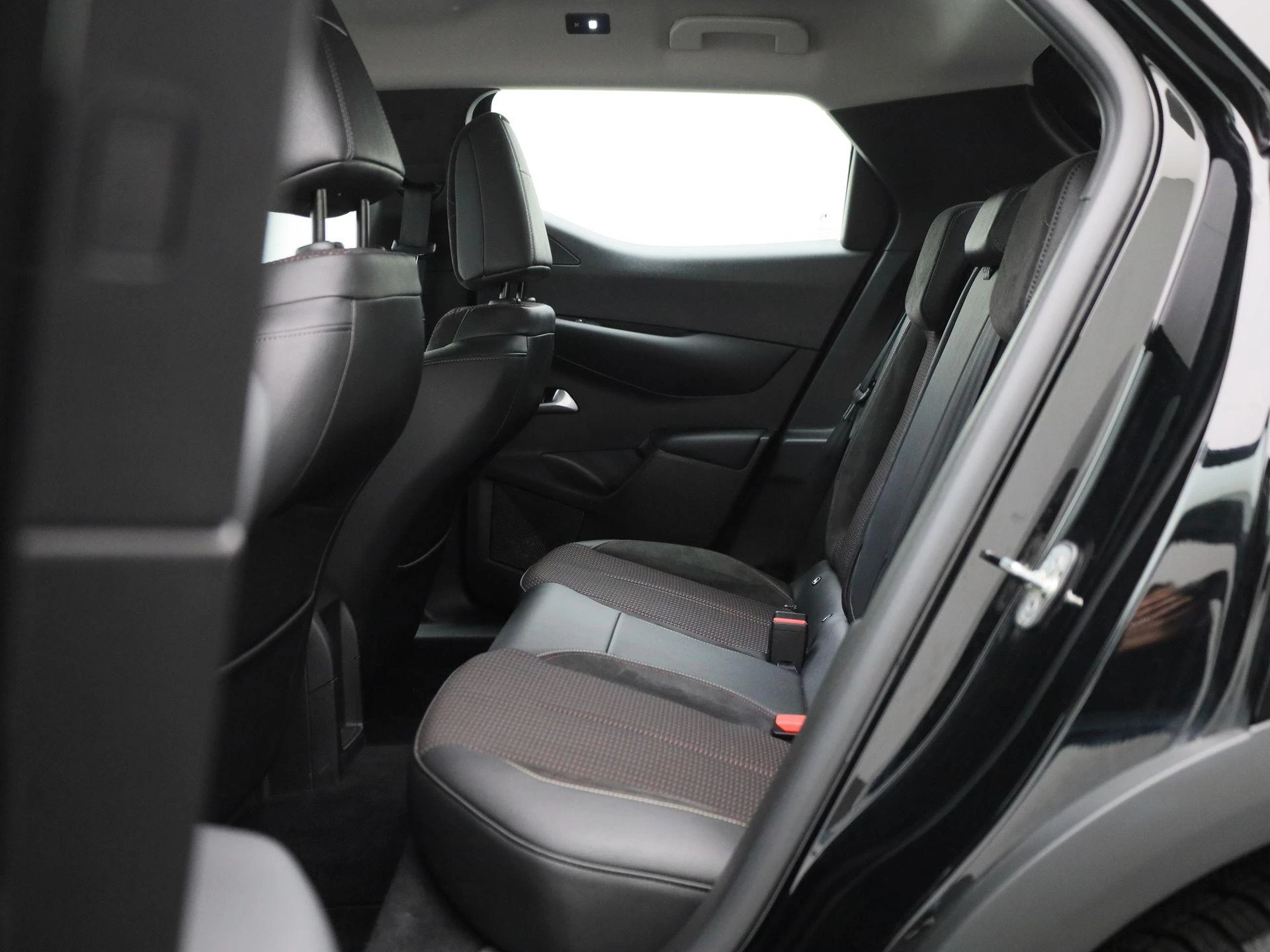 DS DS 3 Crossback E-Tense PERFORMANCE Line +