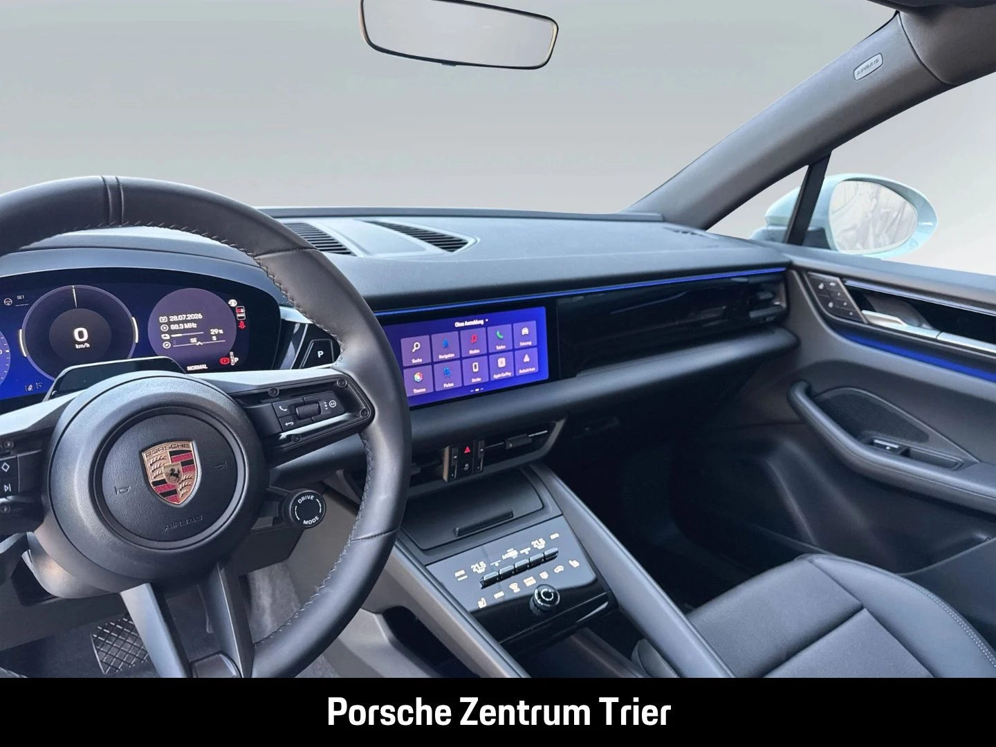 Porsche-Macan-image-14