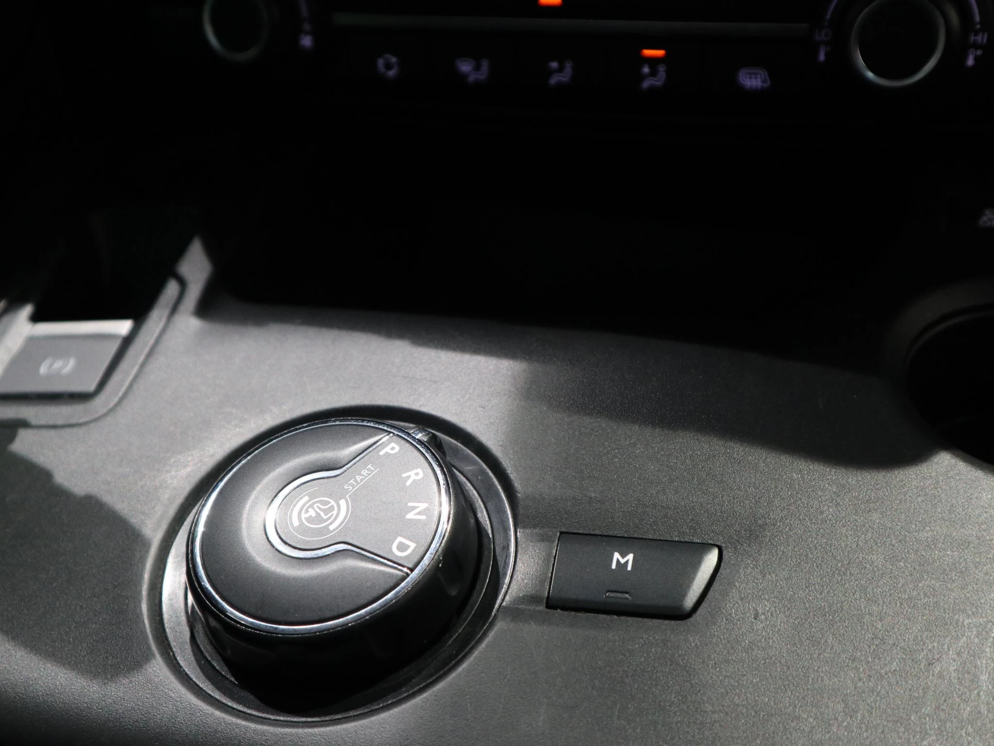 Peugeot-Partner-image-12