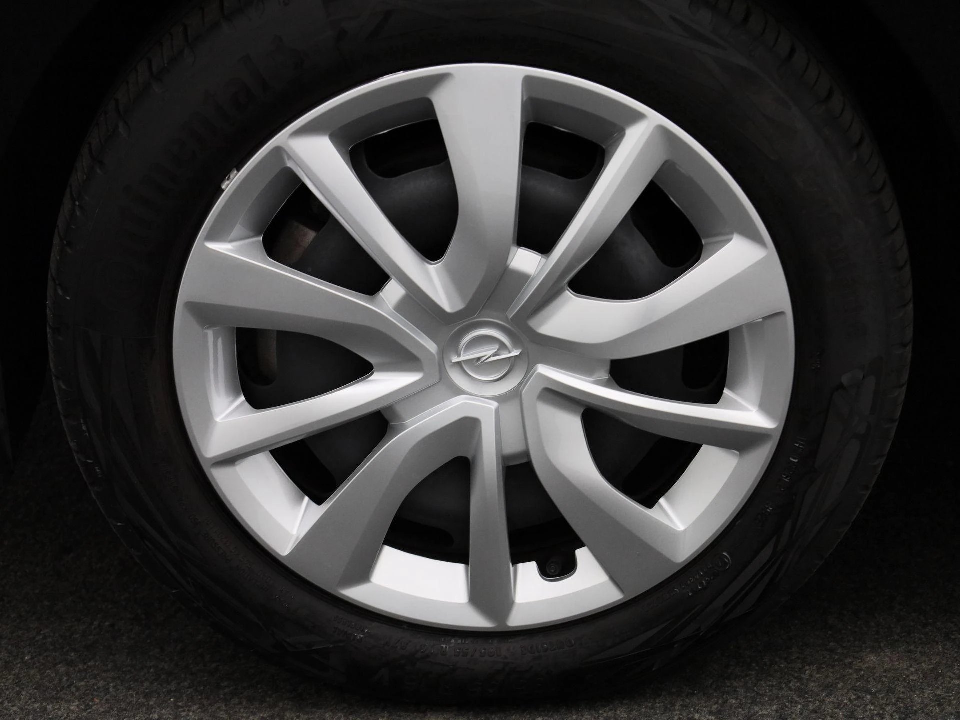 Opel-Corsa-image-11