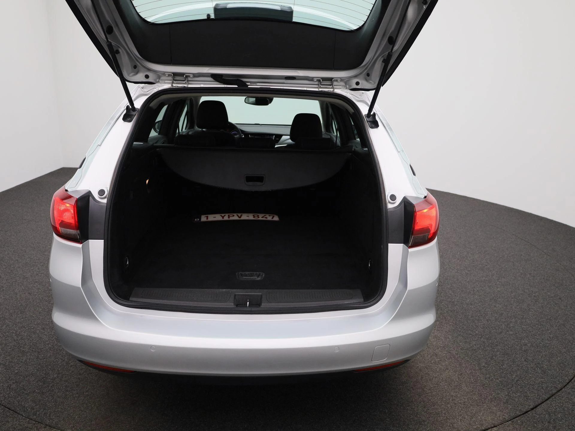 Opel-Astra-image-10