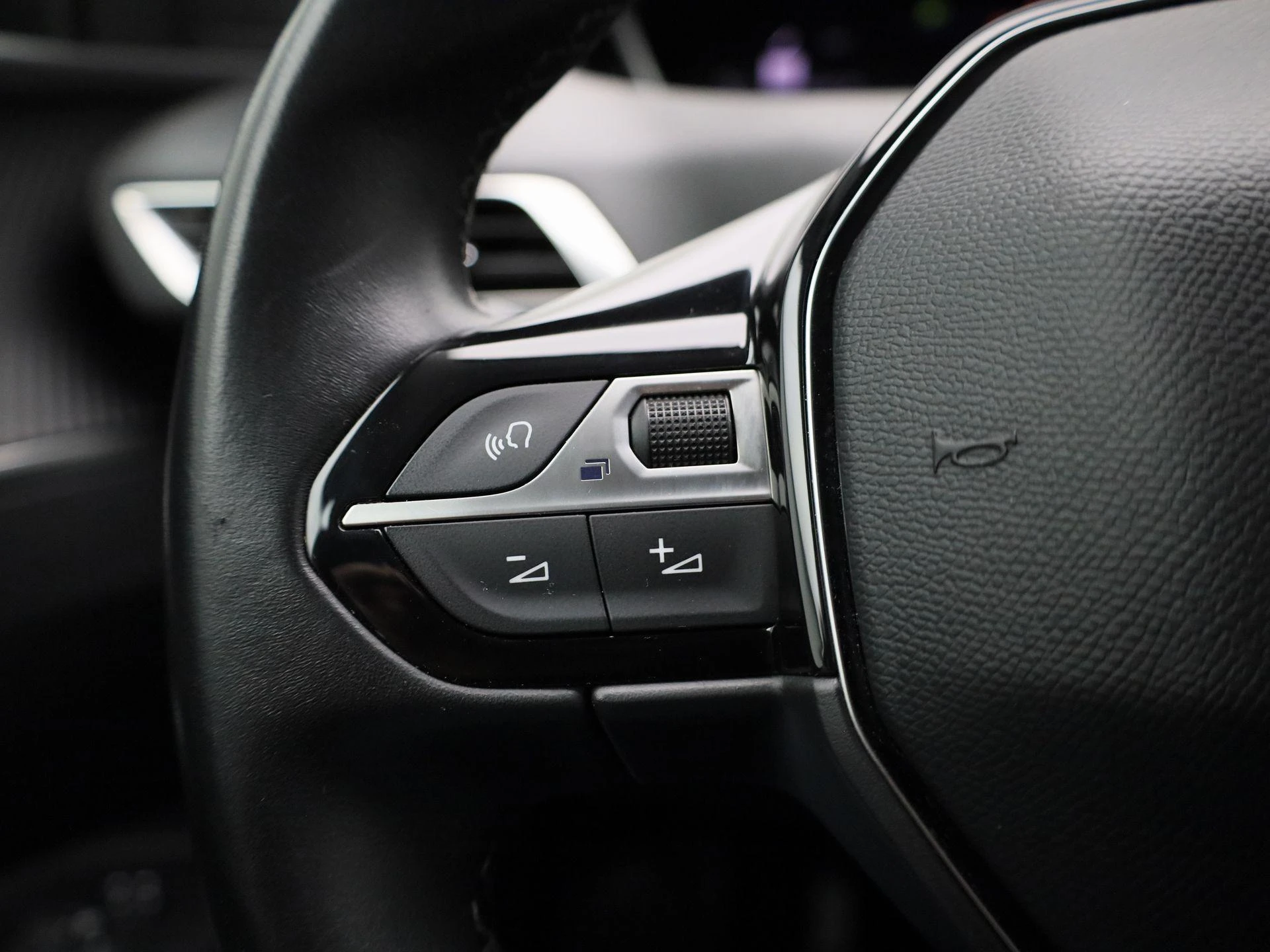Peugeot-3008-image-17
