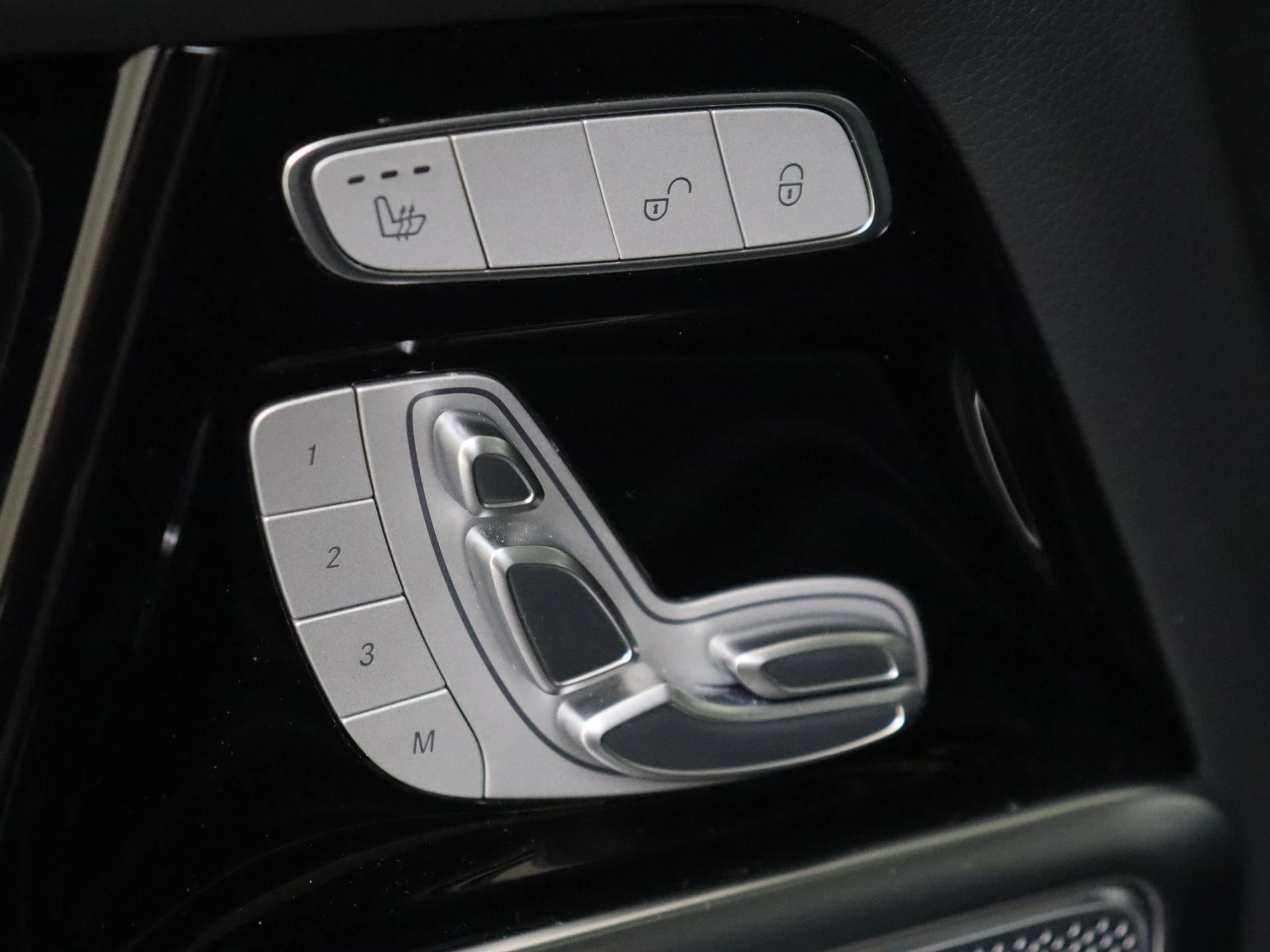 Mercedes-Benz-Classe G-image-27