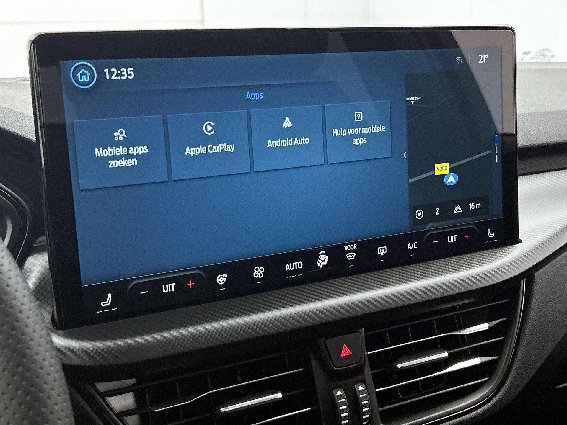 Ford-Kuga-image-13