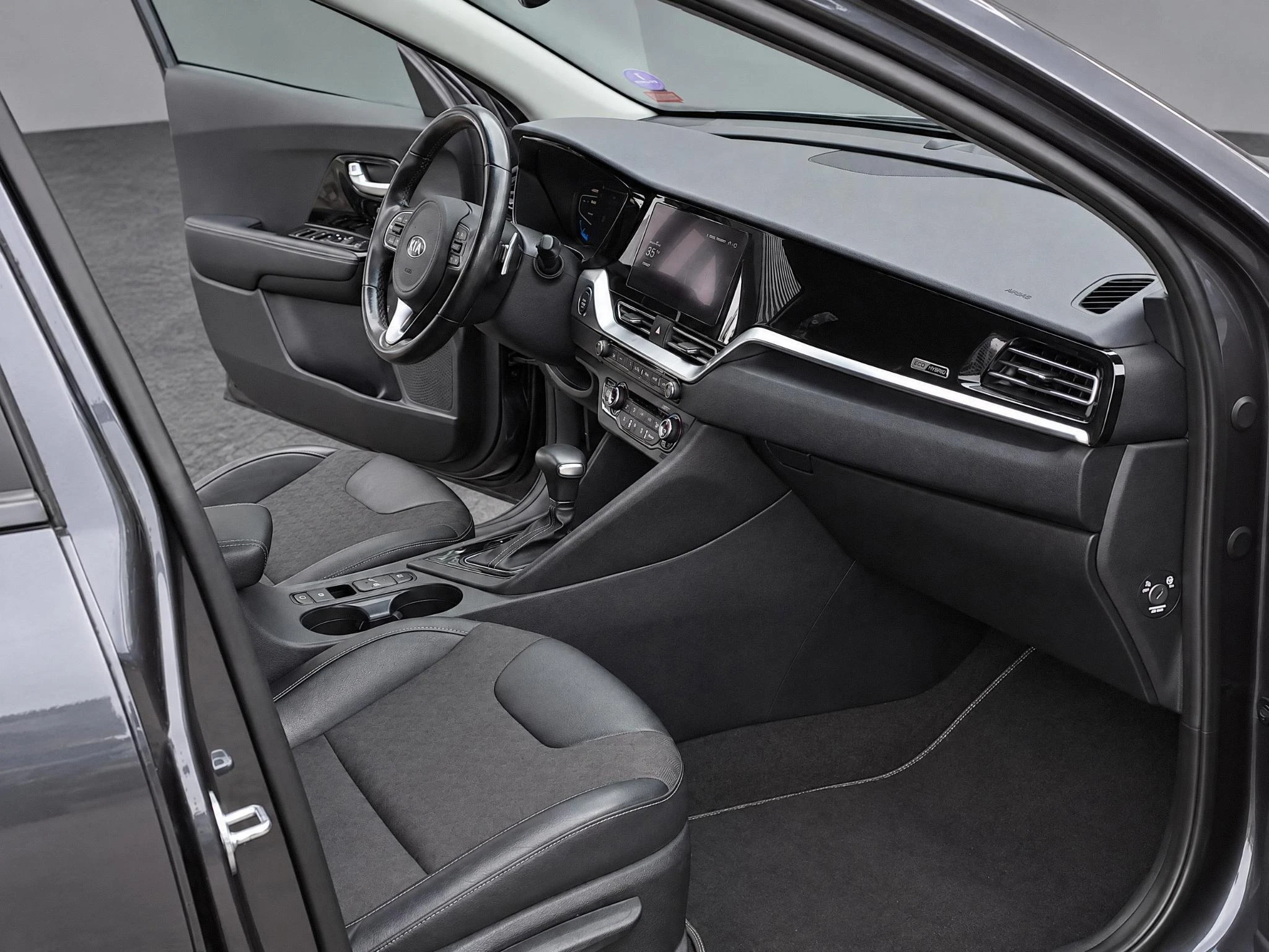 Kia-Niro-image-9