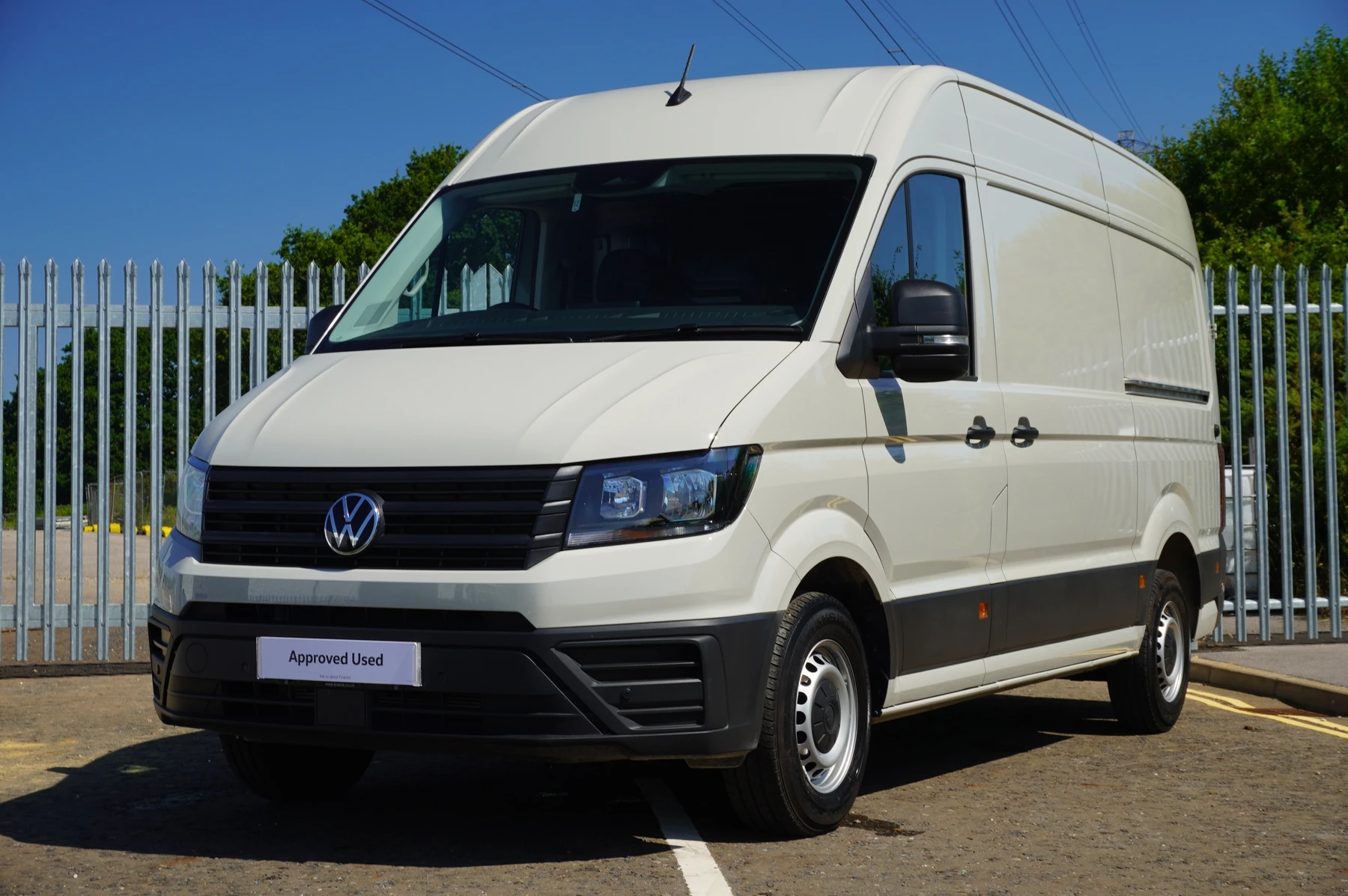 Volkswagen-Crafter-image-11