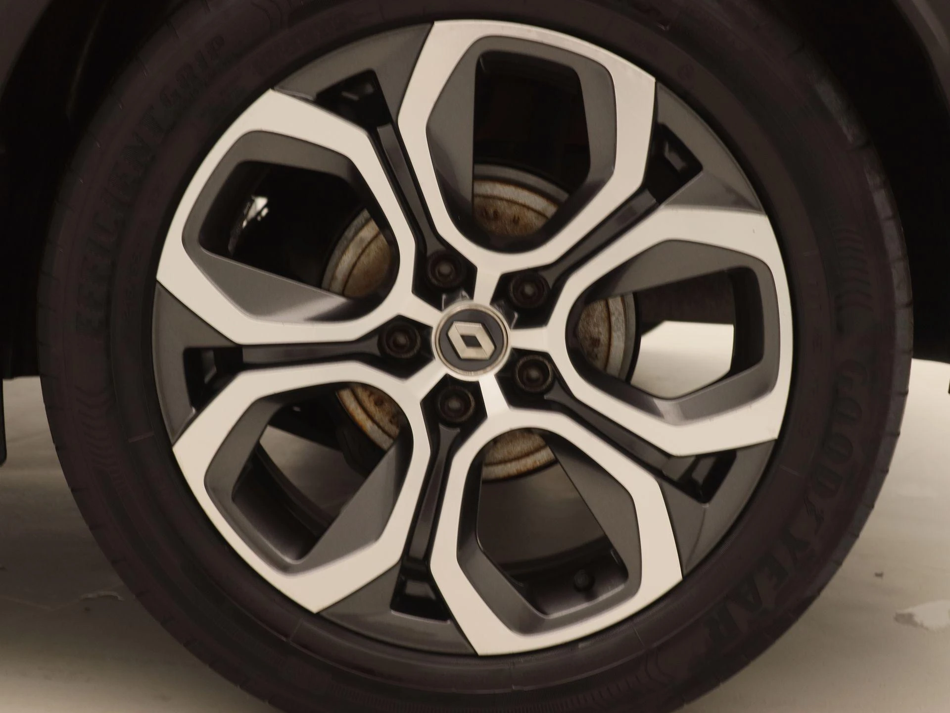 Renault-Captur-image-16