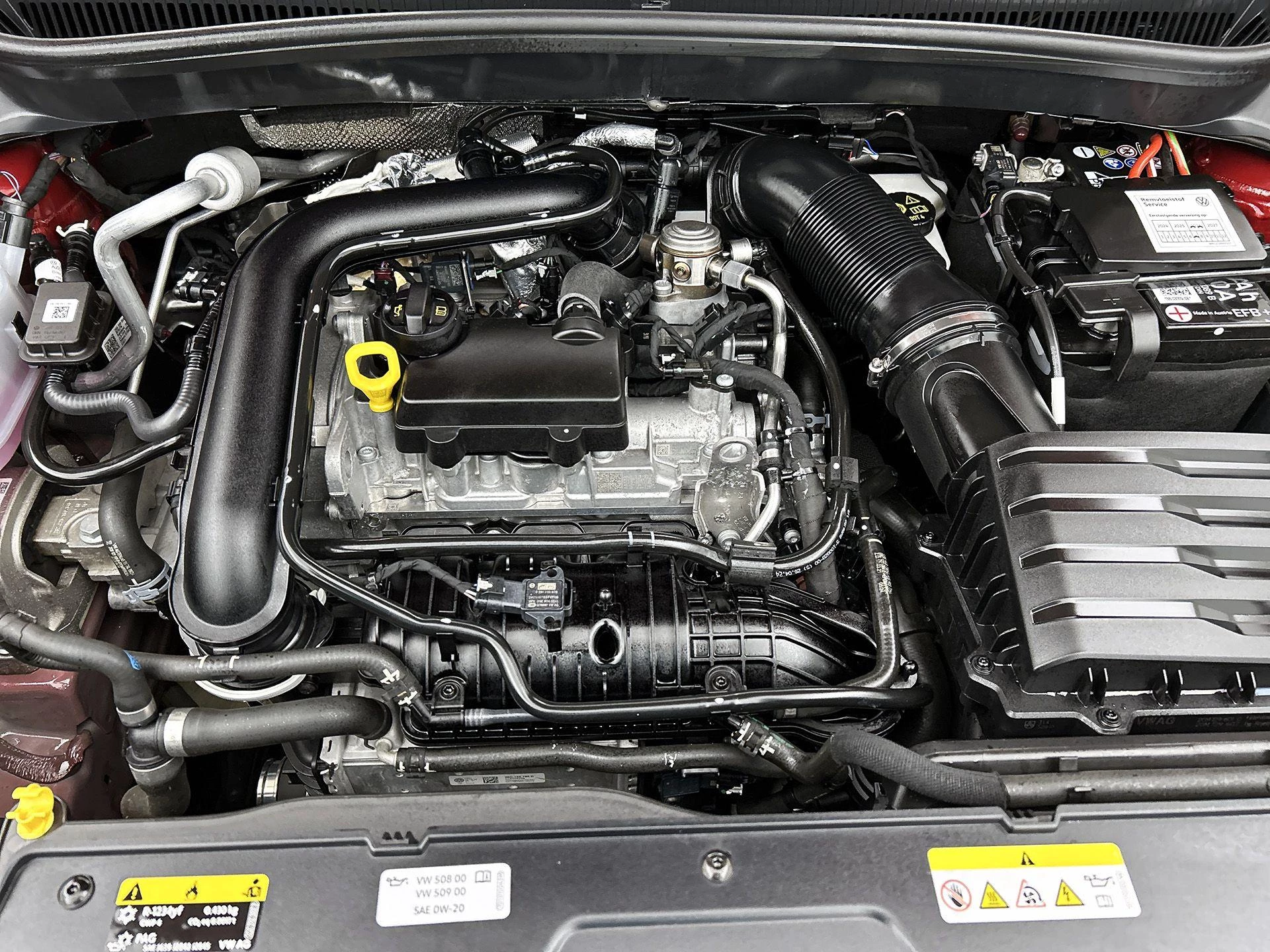 Volkswagen-T-Cross-image-28