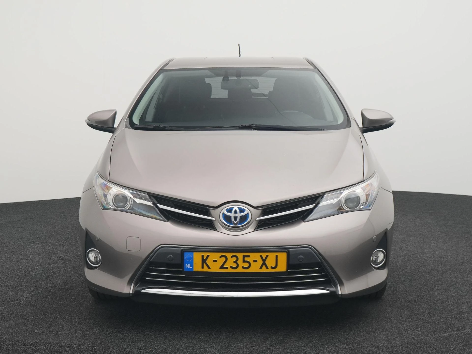 Toyota-Auris-image-2