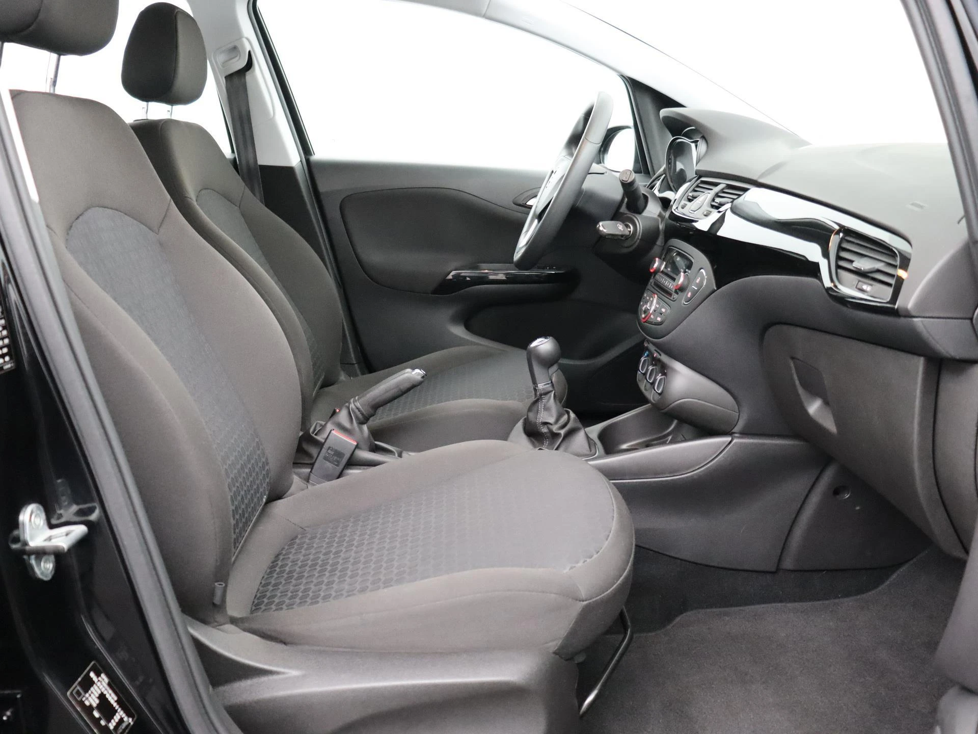 Opel-Corsa-image-4