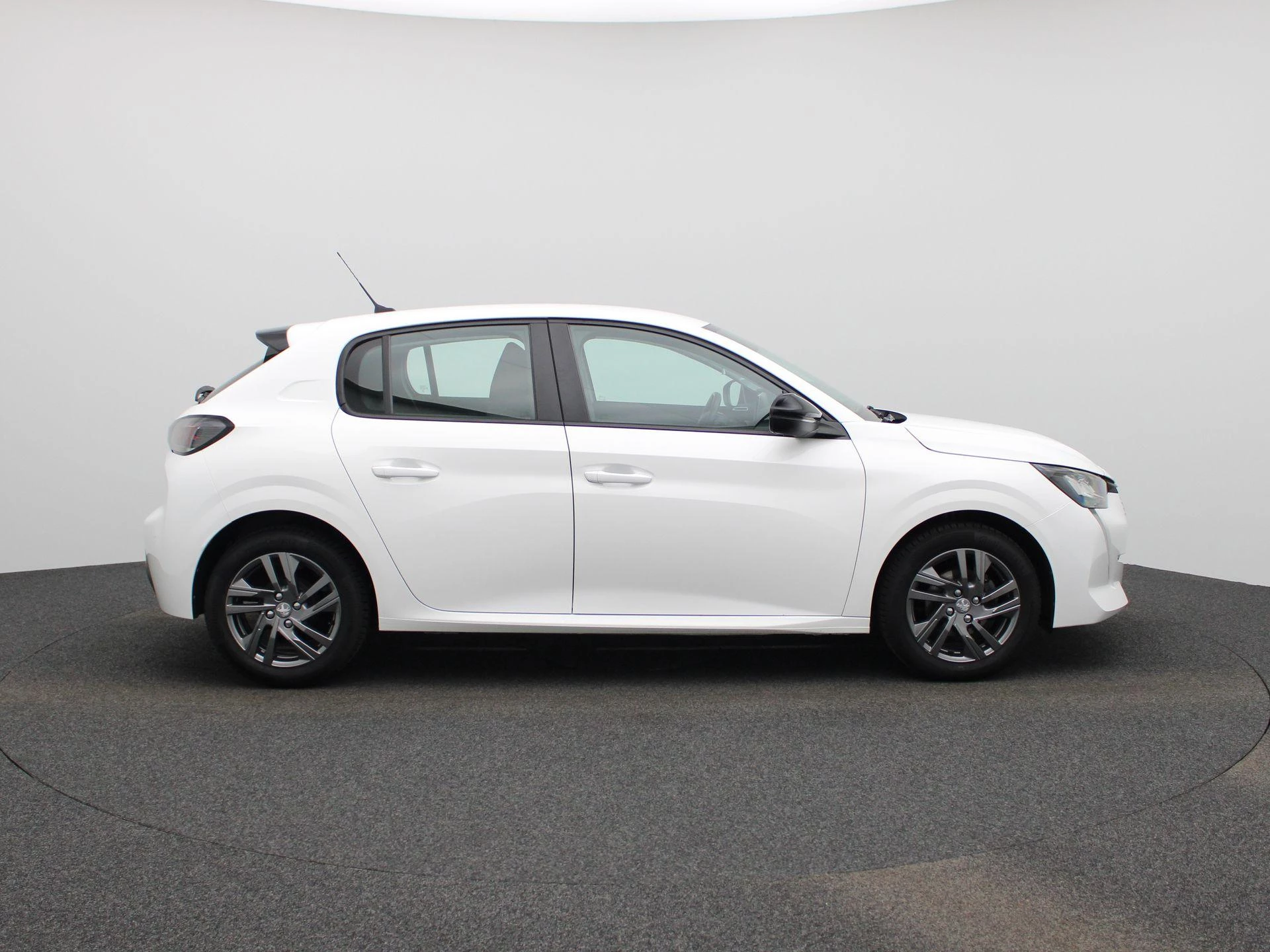 Peugeot-208-image-5