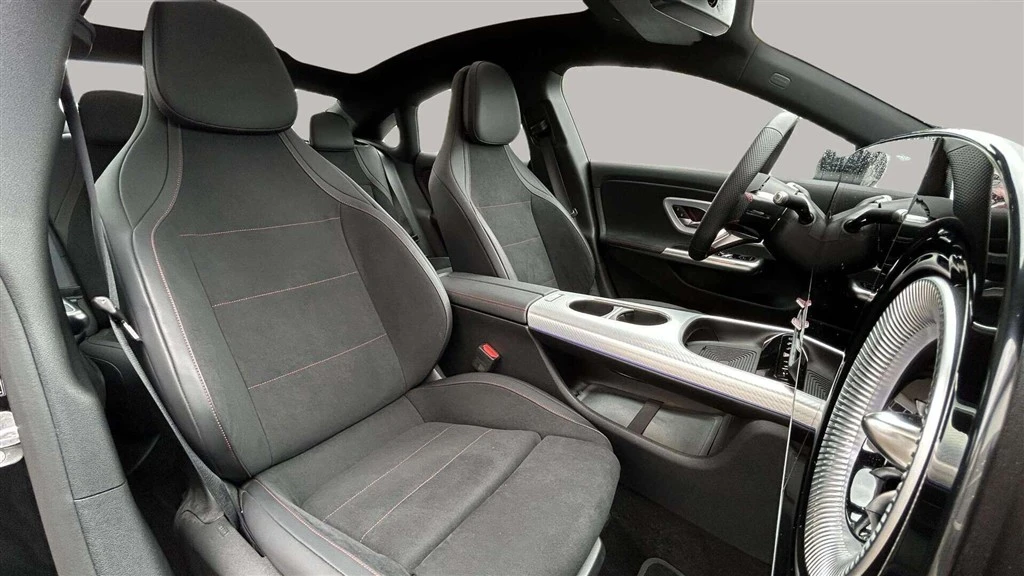 Mercedes-Benz-CLA-image-17