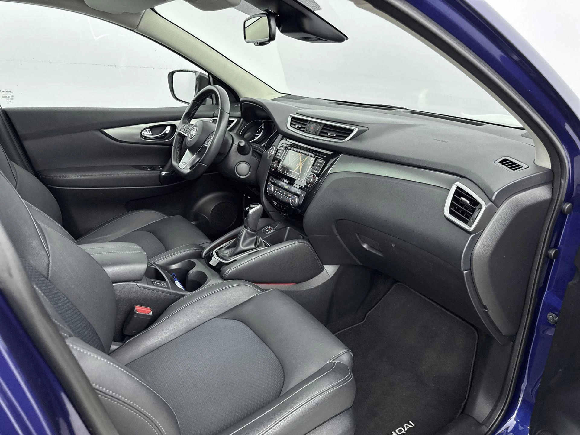 Nissan-QASHQAI-image-11