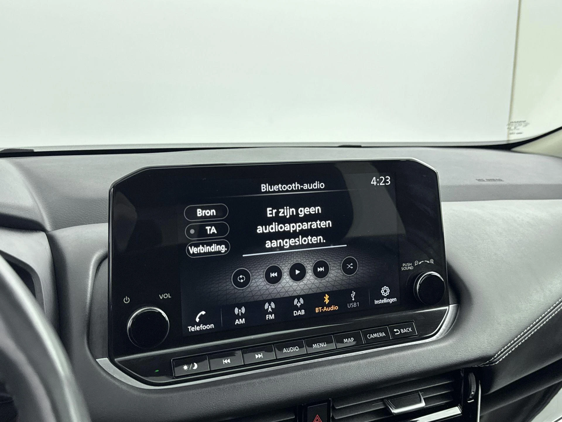 Nissan-QASHQAI-image-11
