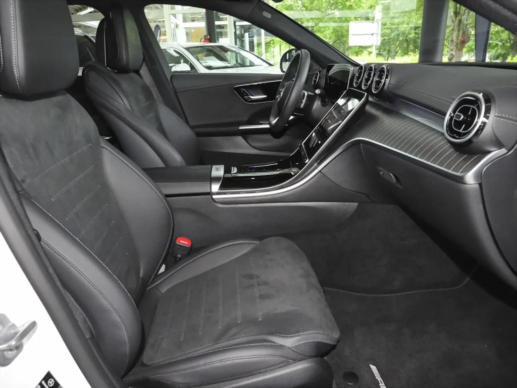 Mercedes-Benz-C-Klasse 300 e-image-12