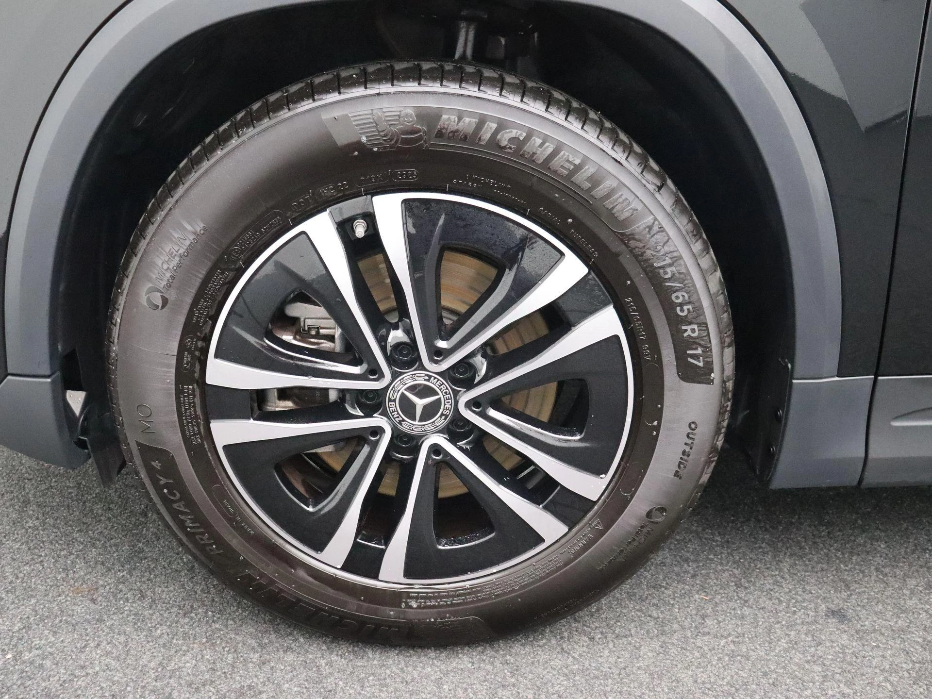 Mercedes-Benz GLA 180 Business Line + TREKHAAK + CAMERA + SENSOREN +