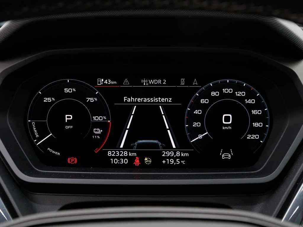 Audi Q4 e-tron 40 advanced Navi Matrix Pano AHK