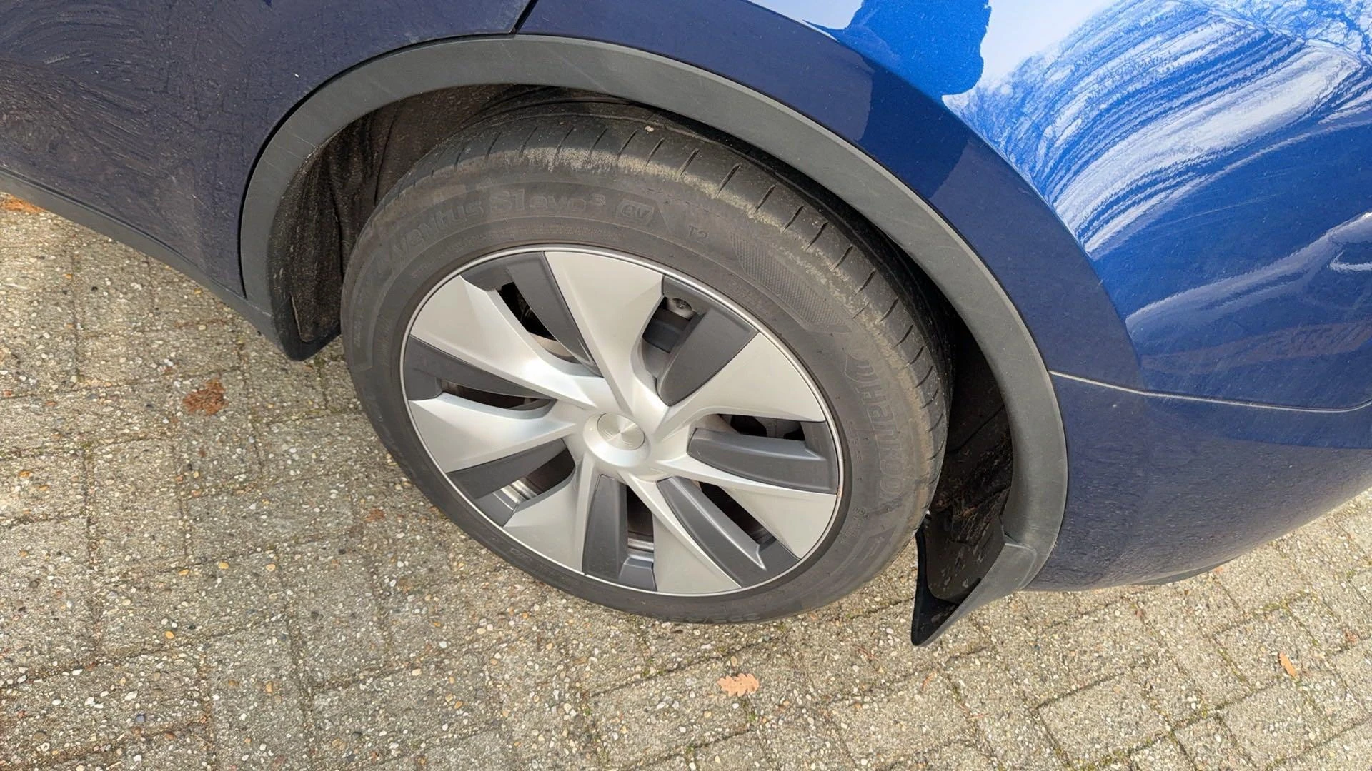 Tesla Model Y RWD 58 kWh