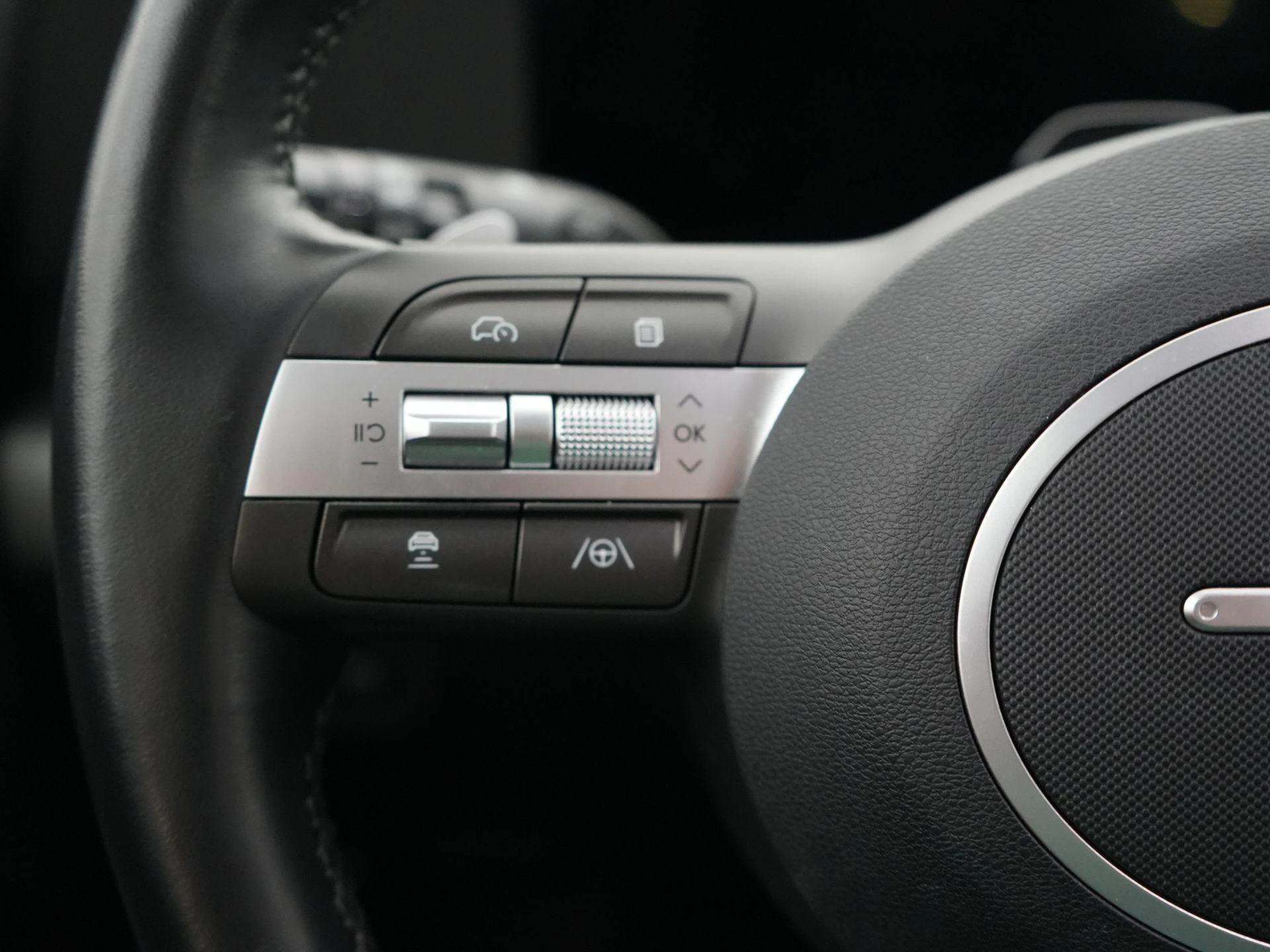 Hyundai-Kona-image-16