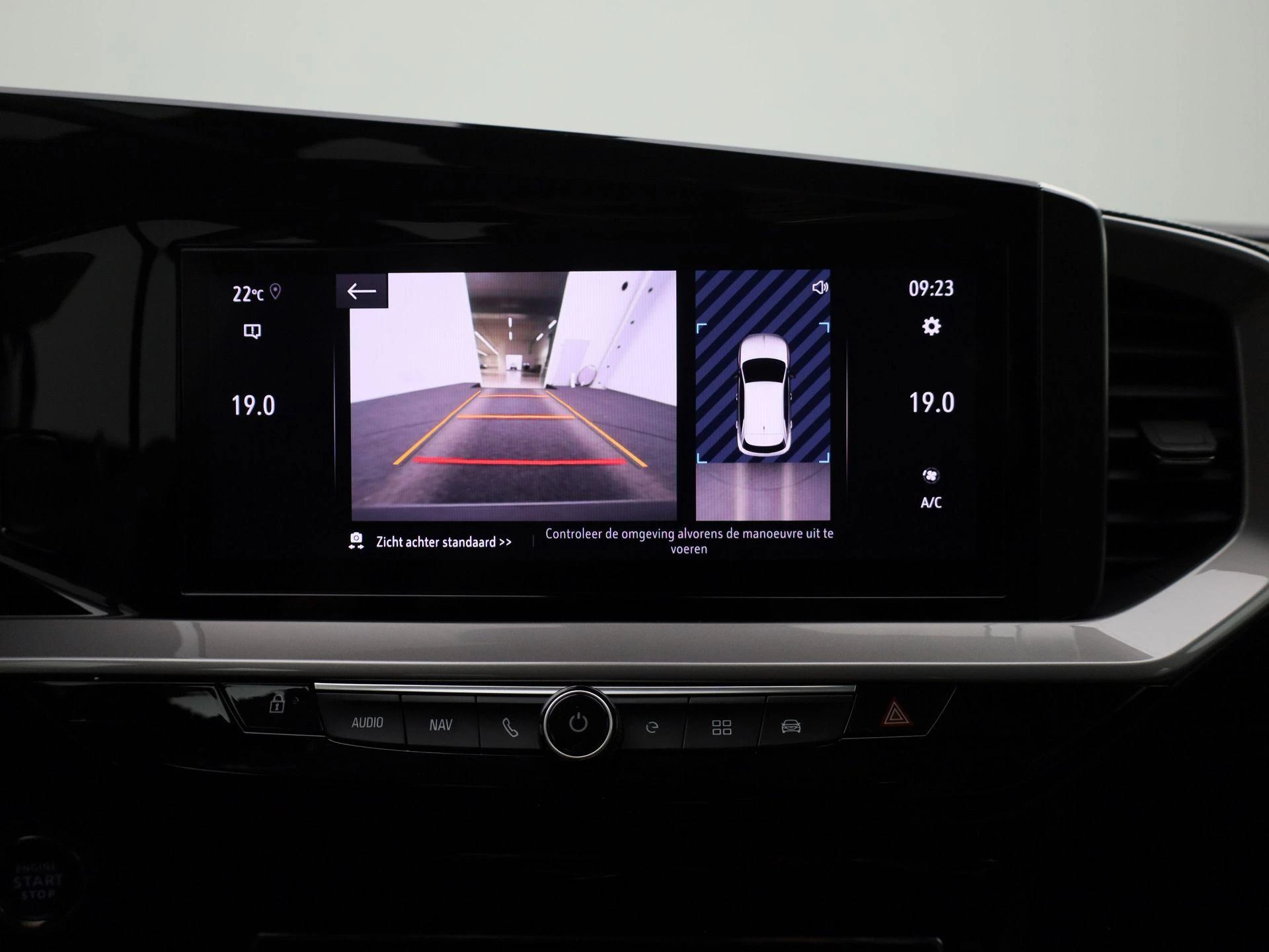 Opel-Mokka-e-image-27