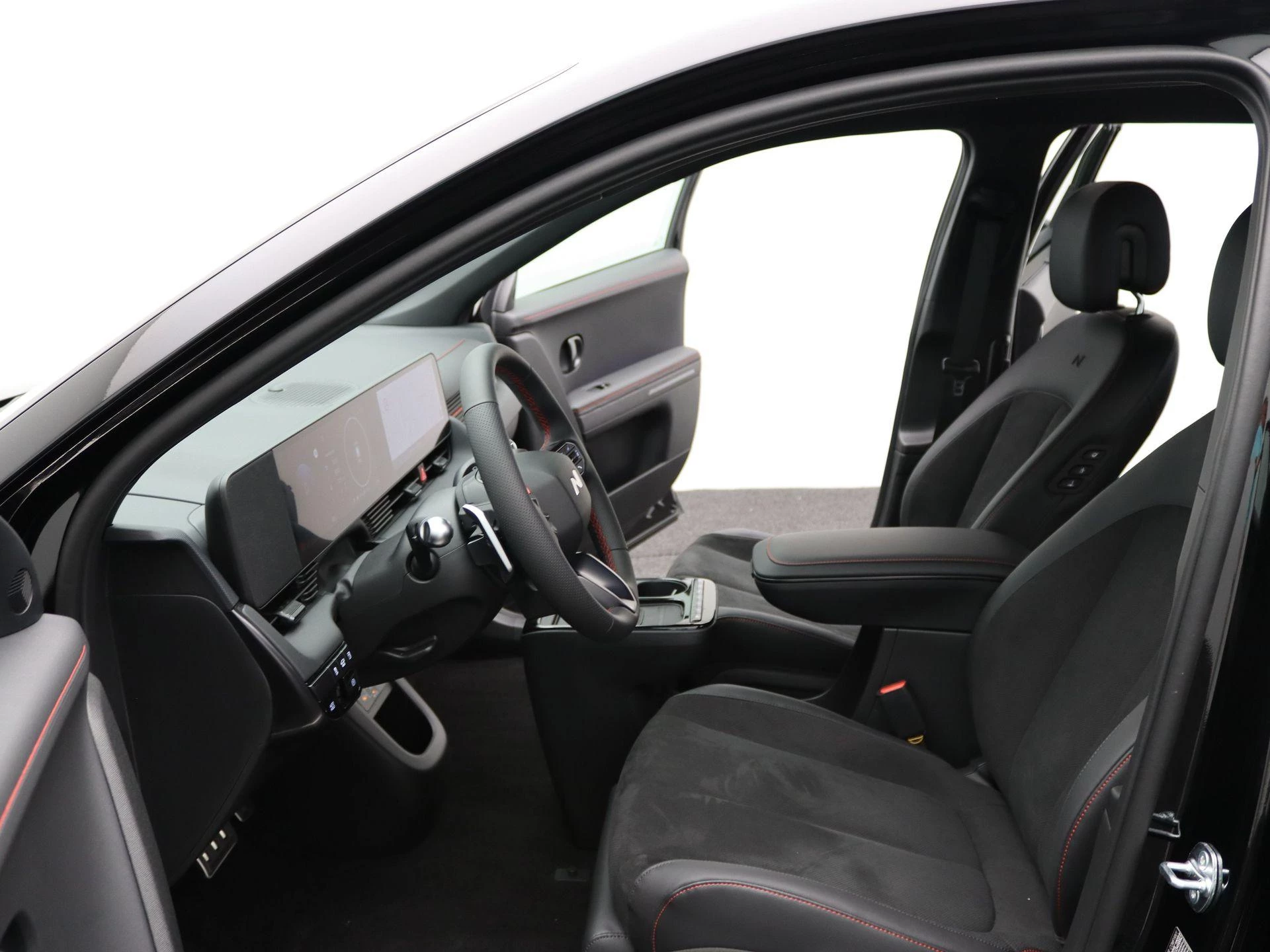 Hyundai-IONIQ 5-image-10