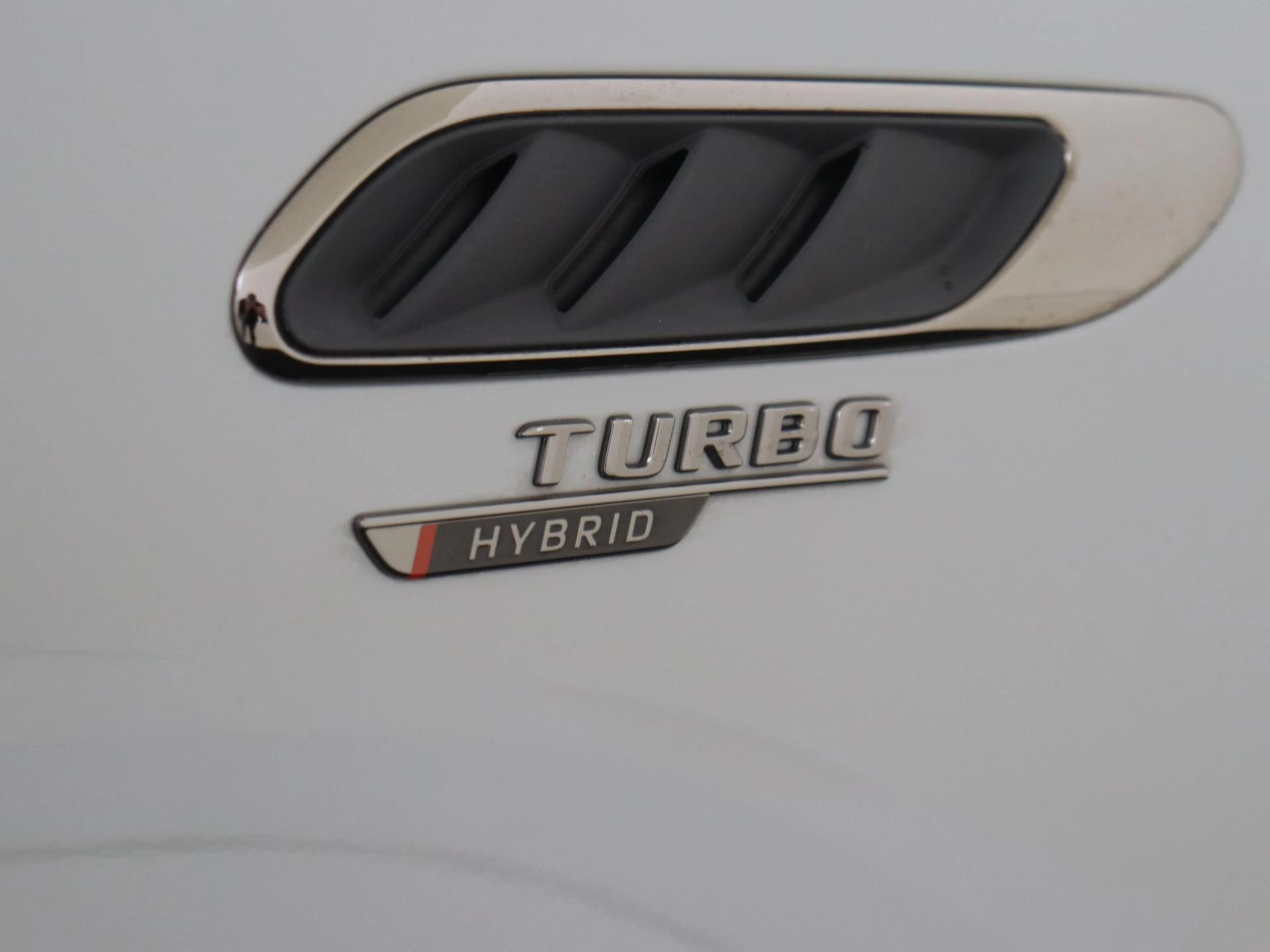 Mercedes-Benz-E-Klasse-image-12
