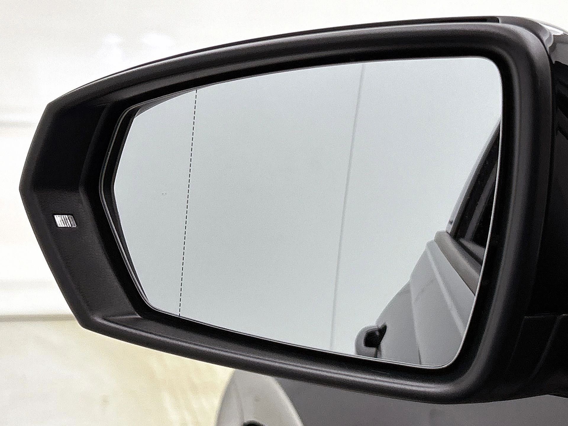 Volkswagen-Polo-image-22