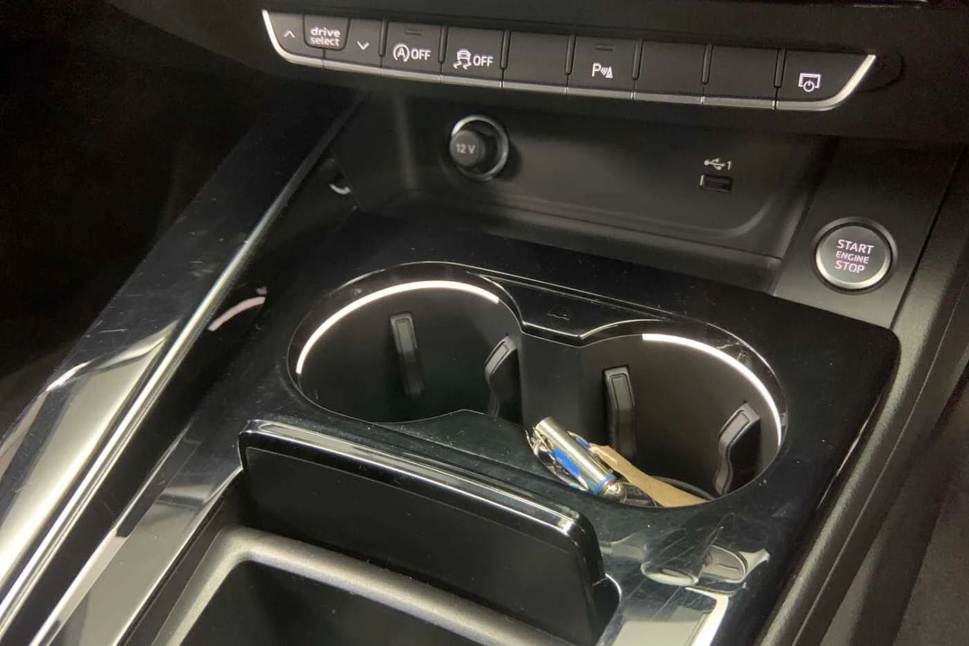 Audi-A4-image-21