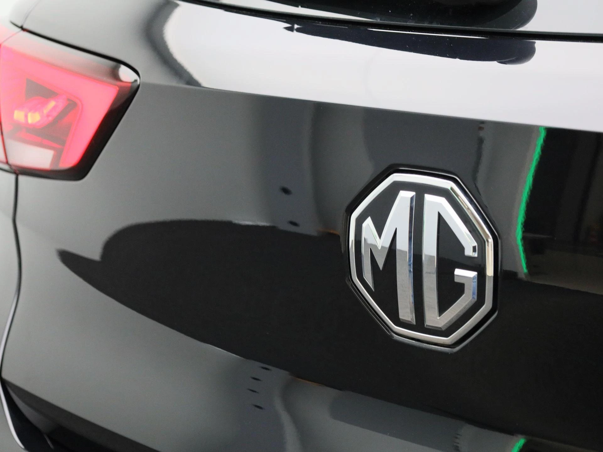 MG ZS EV MG EV Long Range Luxury 70 kWh