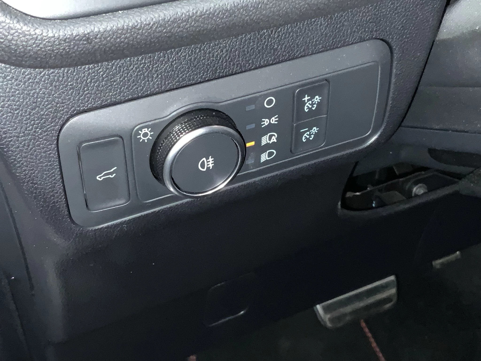 Ford-Kuga-image-21