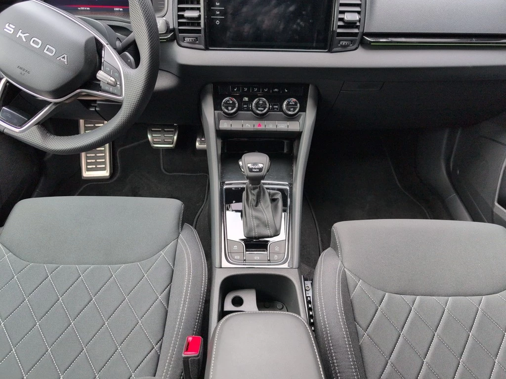 Škoda Karoq Sportline 2.0L TDI 4x4 Winter Plus; Parken; Komfort