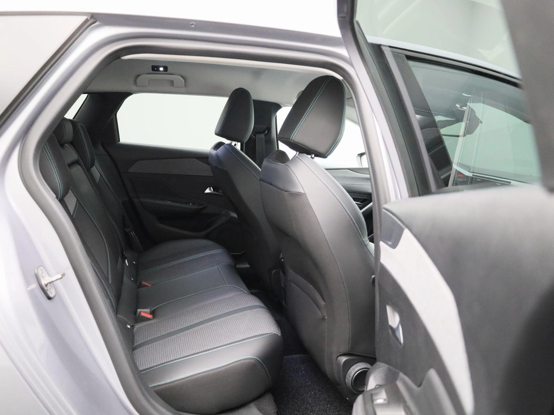 Peugeot-308-image-29