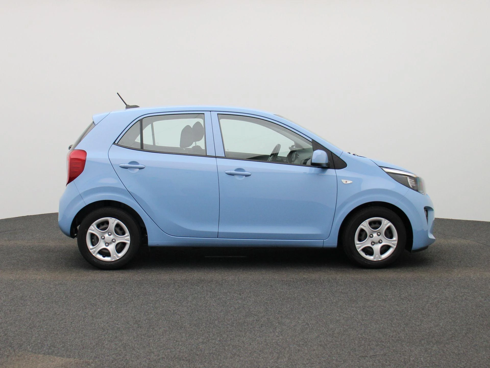 Kia-Picanto-image-5