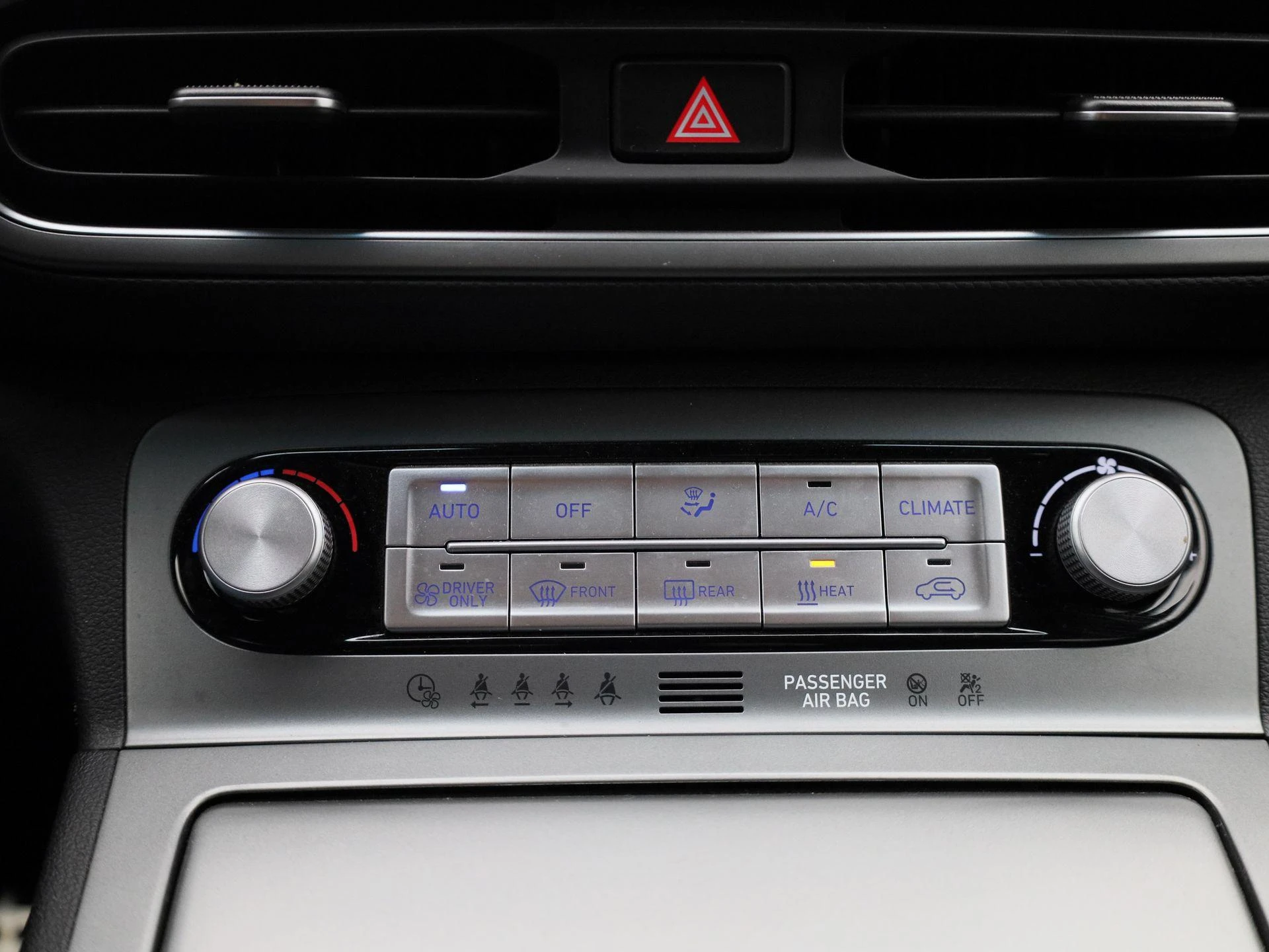 Hyundai-Kona-image-16